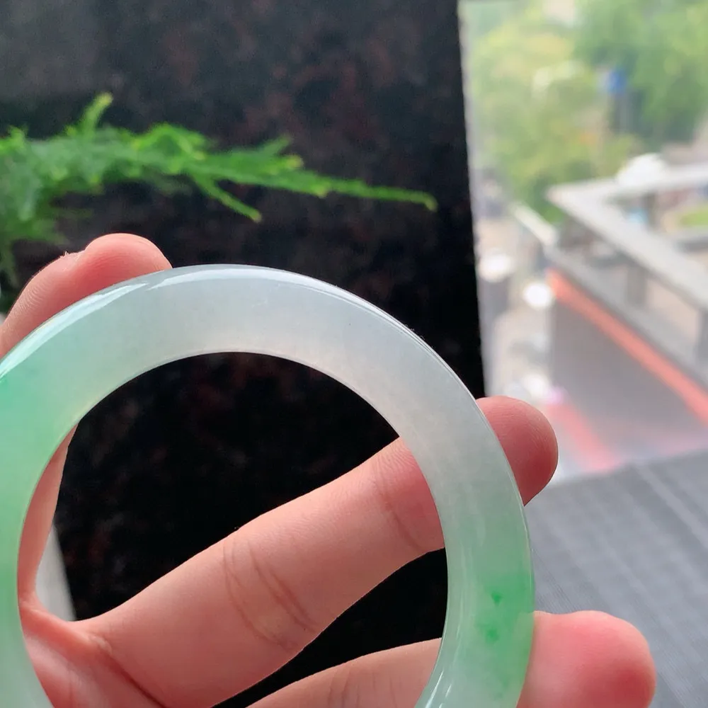 圆条高冰阳绿 天然棉线 尺寸:53.7/11 种色俱佳