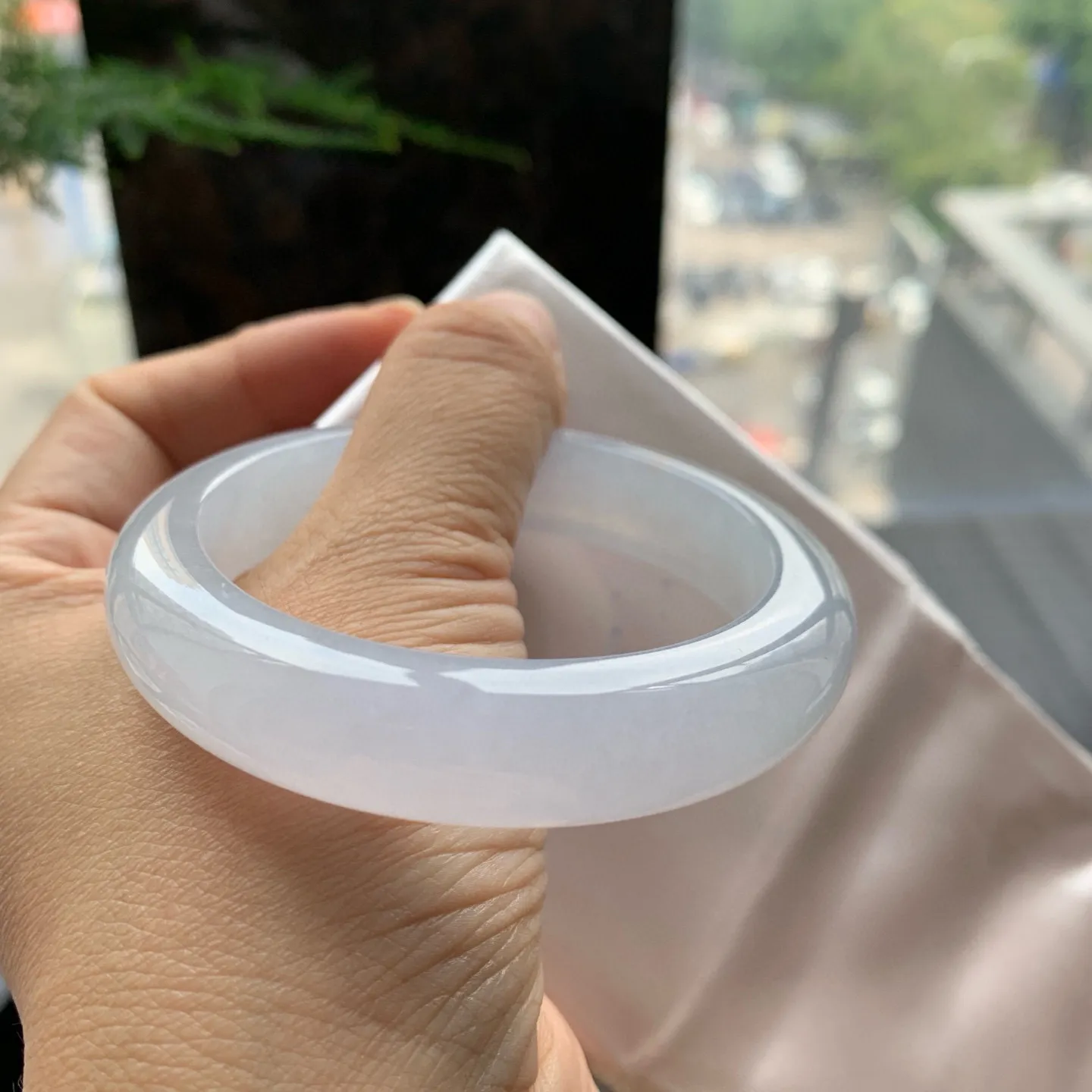 正圈高冰白月光 无瑕 尺寸:53.5/12.5/8.4