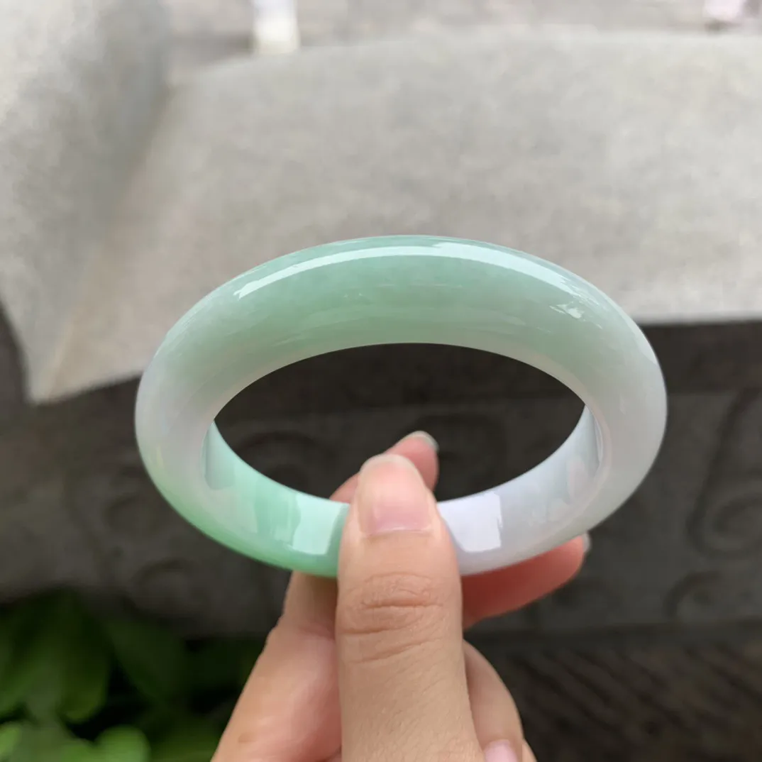 小圈口 53.8-12-9.2  【阳绿正圈手镯】正圈53 54可戴