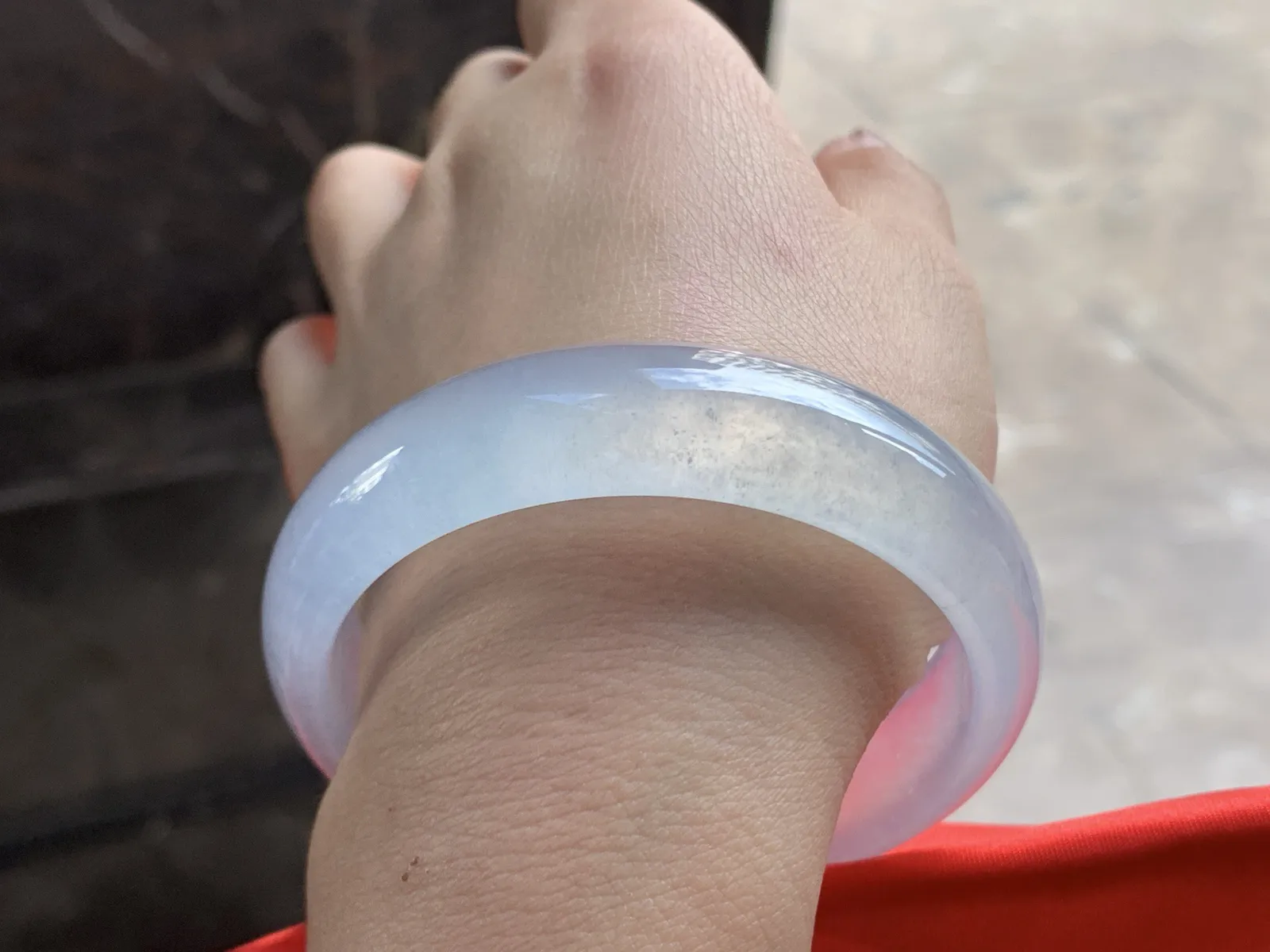 57-15-7.2

高冰宽版手镯^_^种老荧光十足