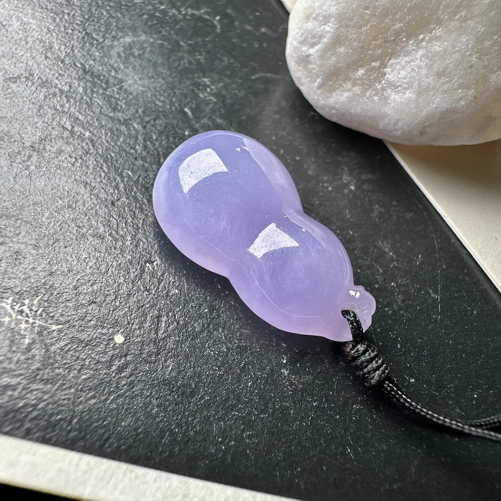 【冰种紫葫芦吊坠】质地细腻，冰透纯净，唯美漂亮，珍藏品质