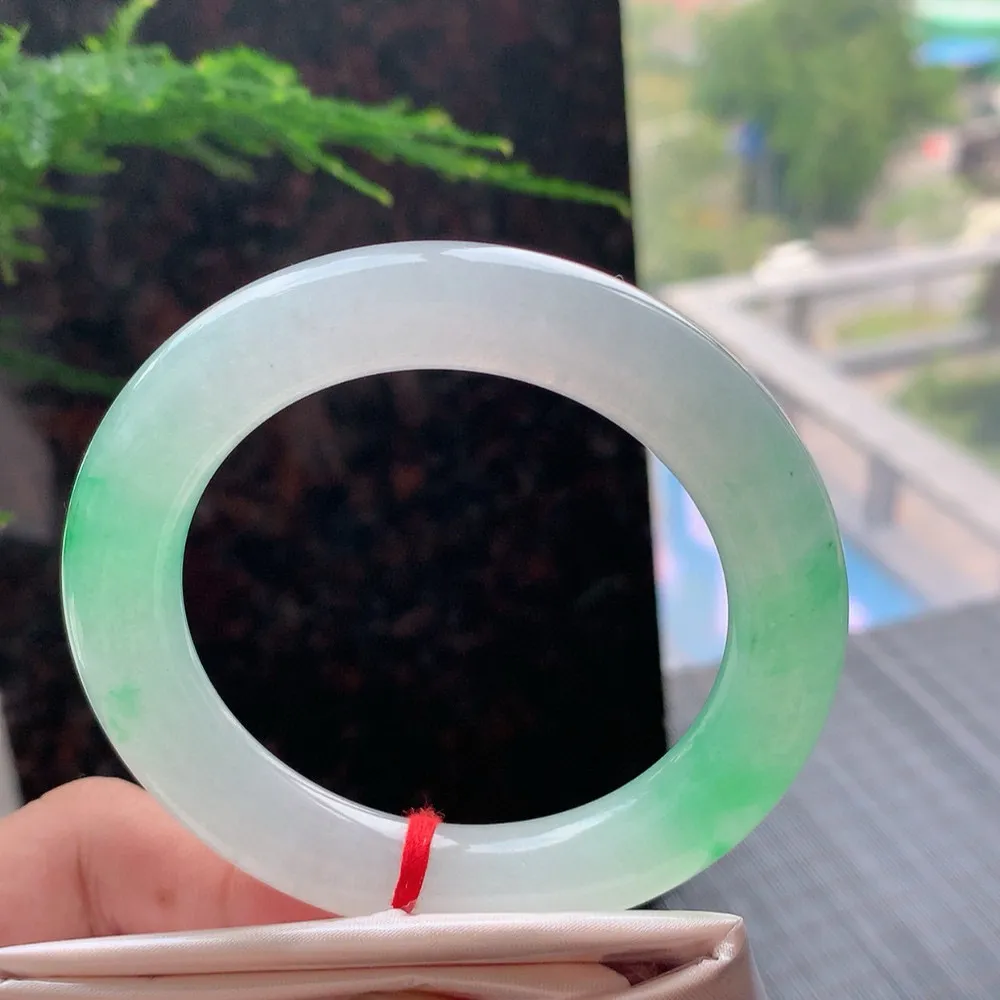 圆条高冰阳绿 天然棉线 尺寸:53.7/11 种色俱佳