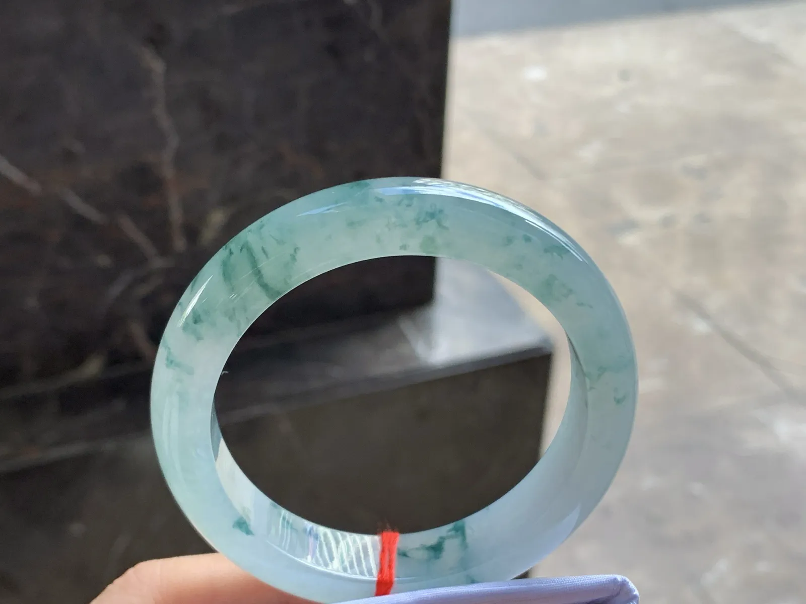 56.5-12.8-9.1

蓝花手镯^_^飘花灵韵