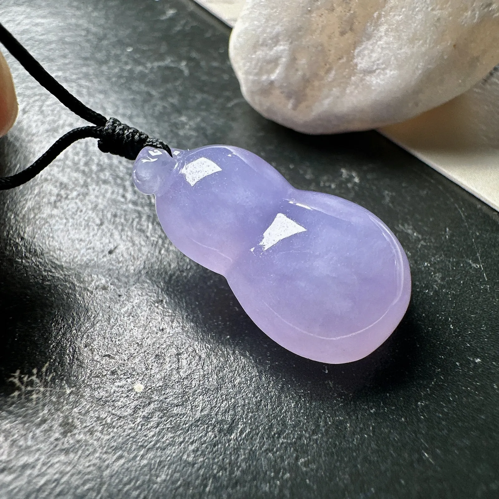 【冰种紫葫芦吊坠】质地细腻，冰透纯净，唯美漂亮，珍藏品质