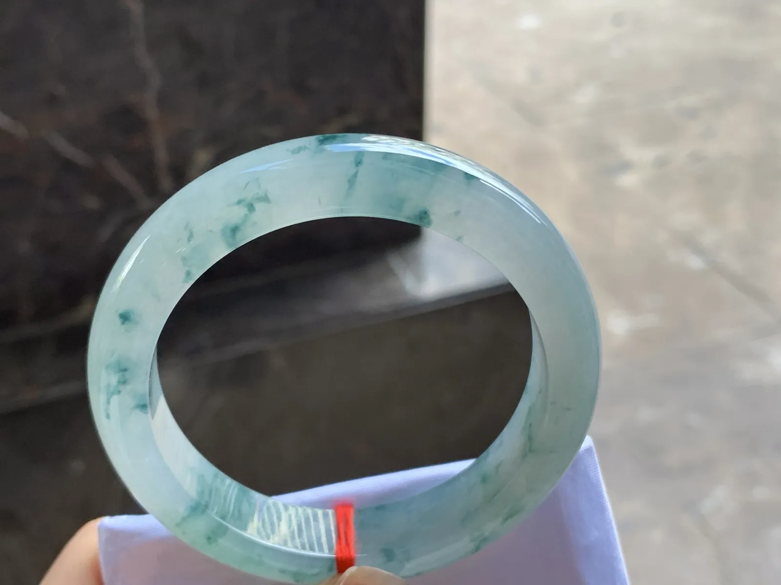 56.5-12.8-9.1

蓝花手镯^_^飘花灵韵