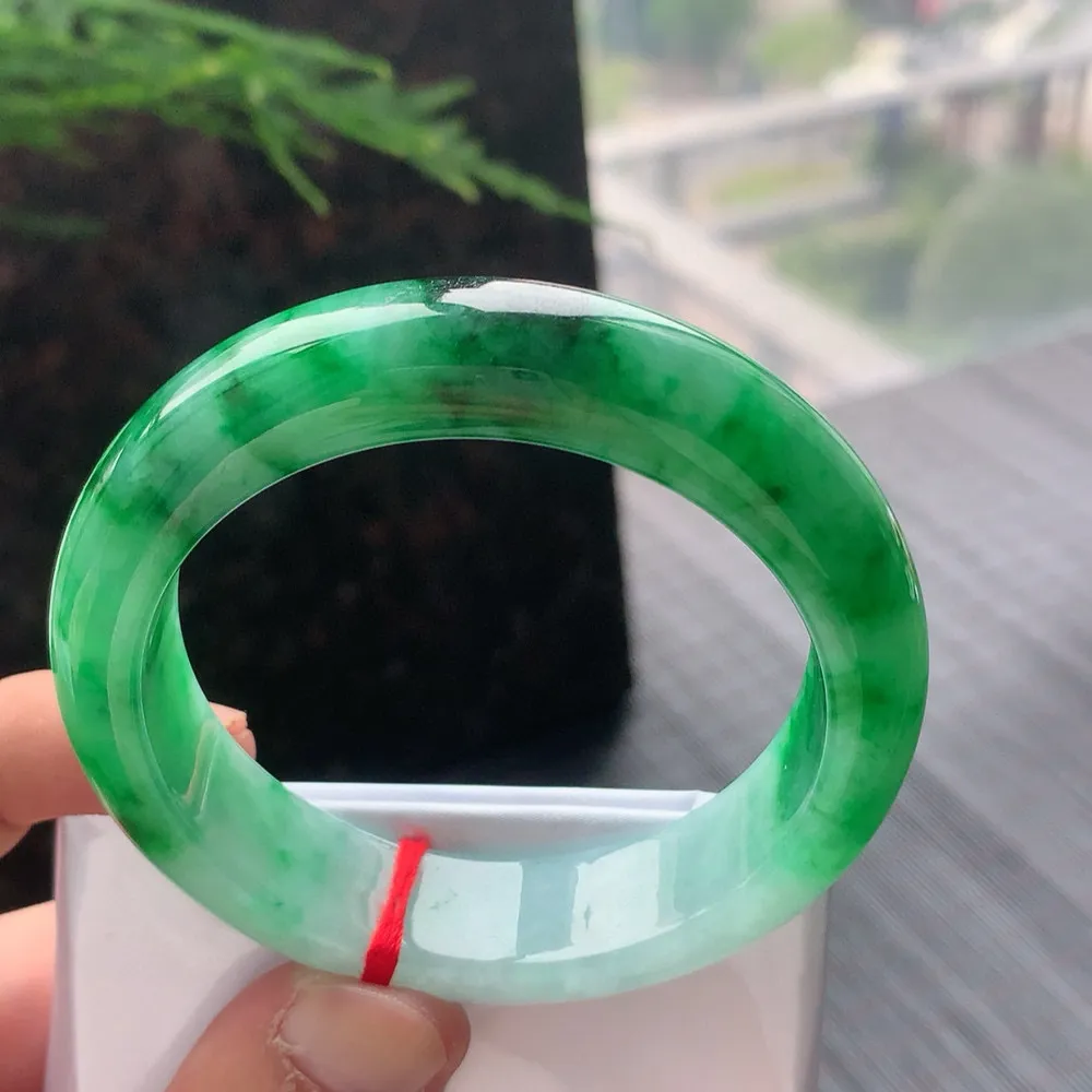 正圈冰糯辣绿 无瑕 尺寸:55.4/14.2/8.7色好