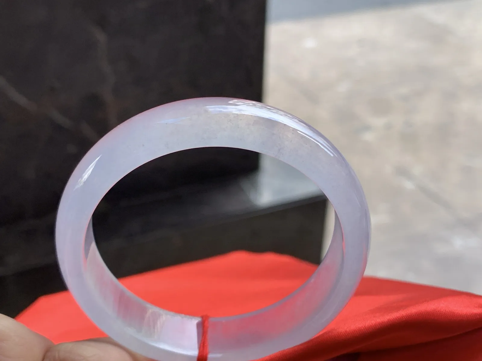 57-15-7.2

高冰宽版手镯^_^种老荧光十足