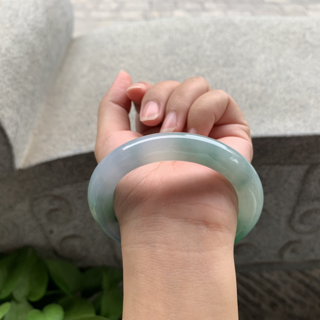 圈口 55.6-10.9  【冰春彩圆条手镯】 圆条55 56可戴