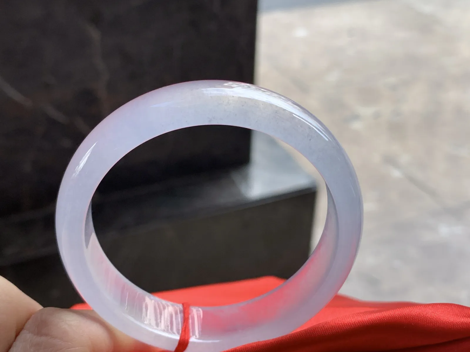 57-15-7.2

高冰宽版手镯^_^种老荧光十足