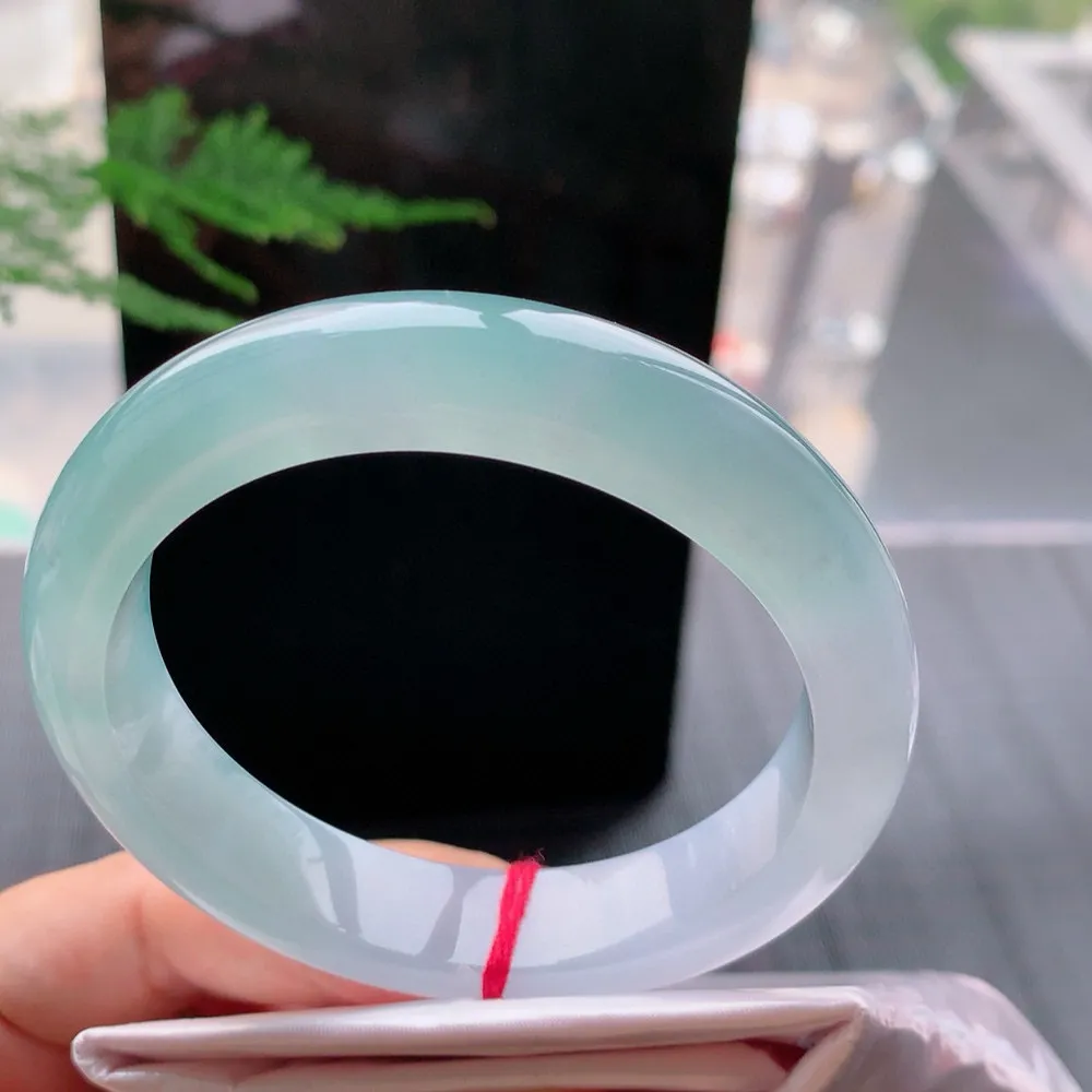 正圈高冰蓝水  无瑕 尺寸:59.7/13.2/9.2 种色兼备