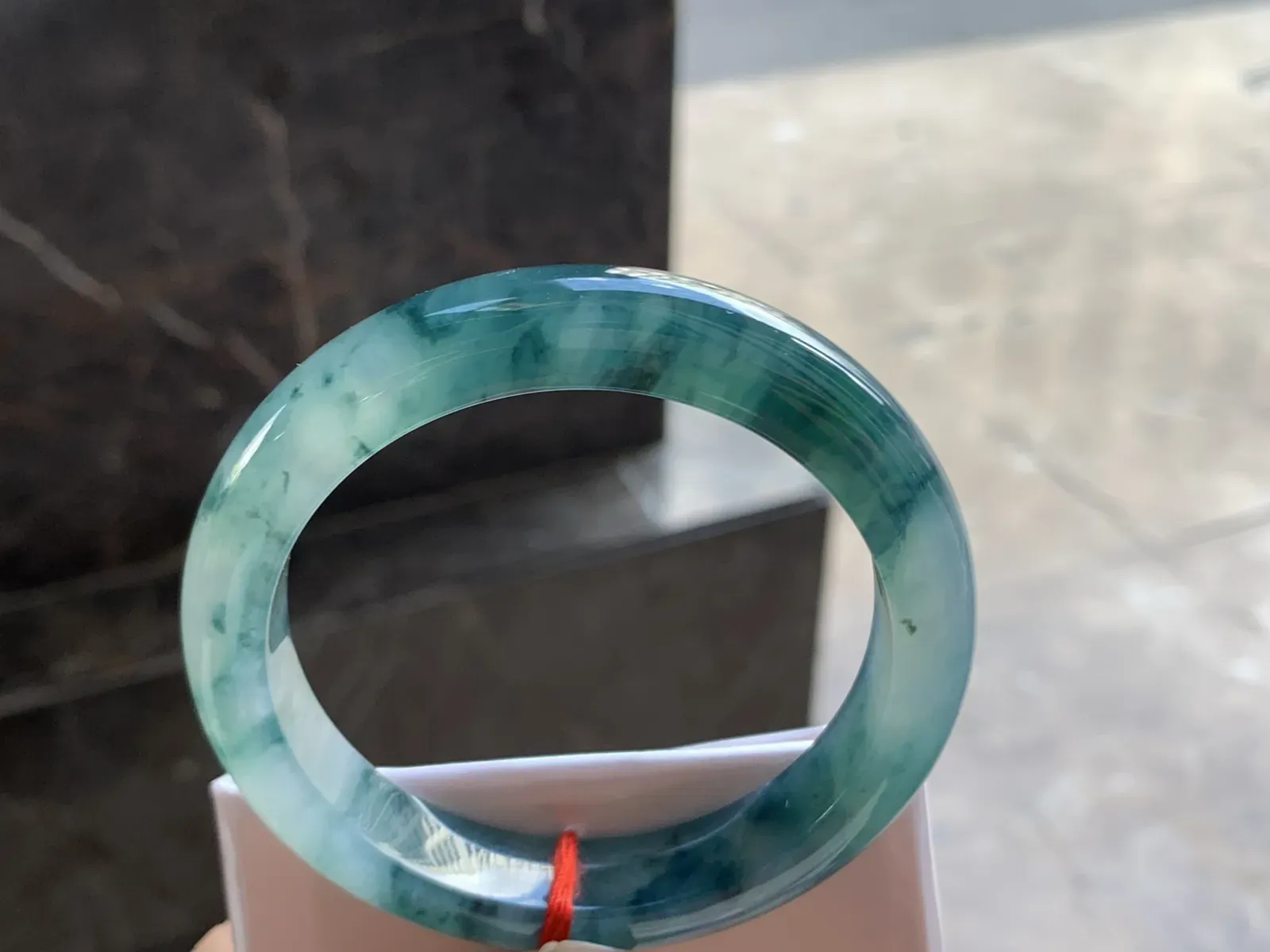 58-12-9.2

冰蓝花手镯^_^飘花浓郁 鲜艳