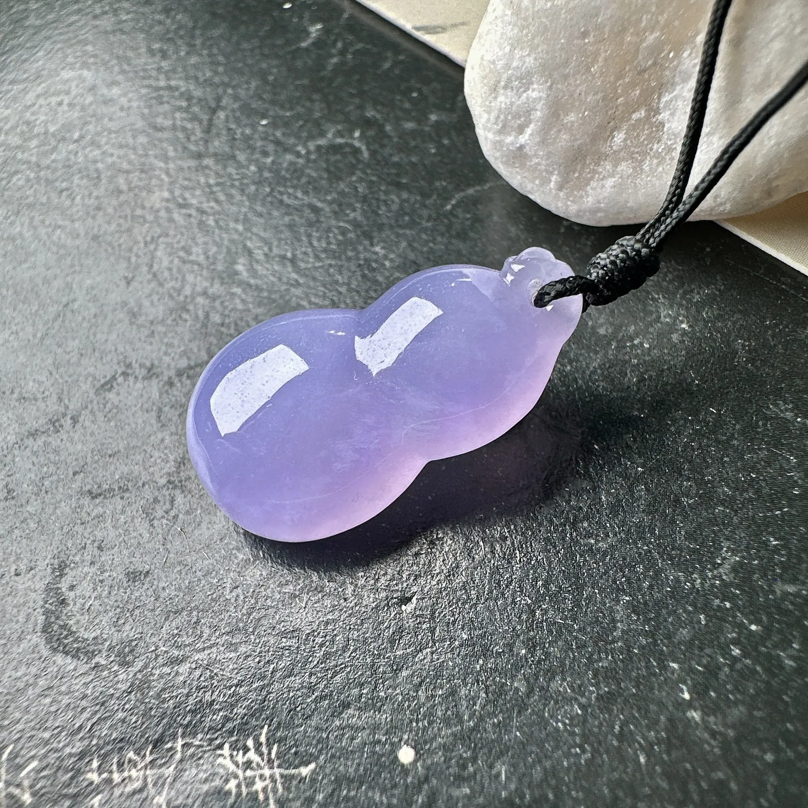 【冰种紫葫芦吊坠】质地细腻，冰透纯净，唯美漂亮，珍藏品质