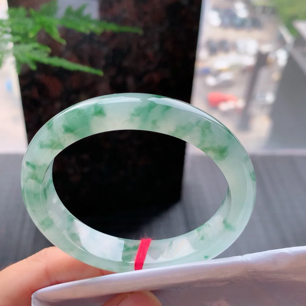 贵妃高冰绿花 无瑕 尺寸:57.7/49.3/12.2/7.9 花美 种水好