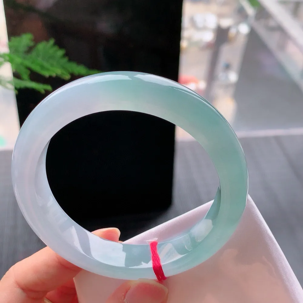 正圈高冰蓝水  无瑕 尺寸:59.7/13.2/9.2 种色兼备