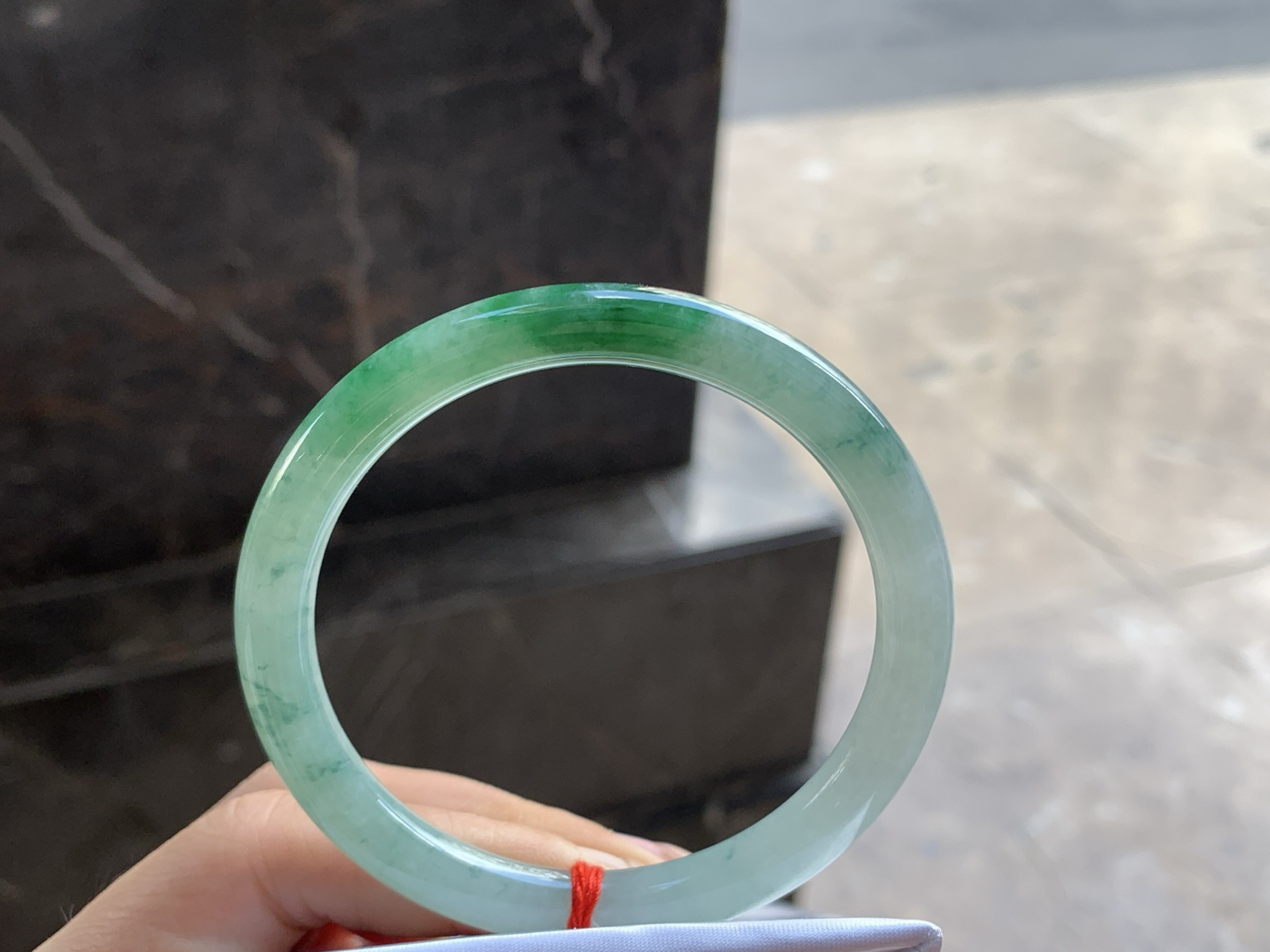 55.5-7.6

绿花细条^_^鲜艳