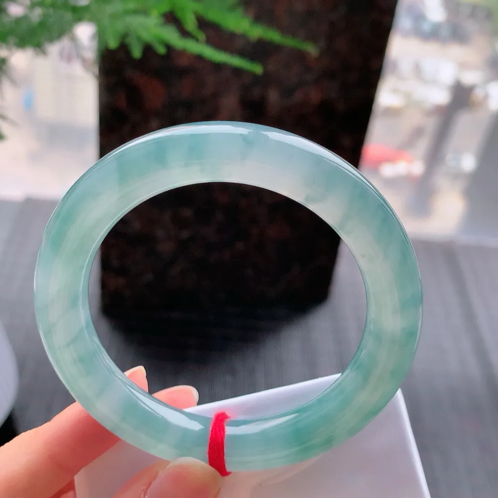 圆条高冰飘花 无瑕 尺寸:54.5/10.2 花美 种水好