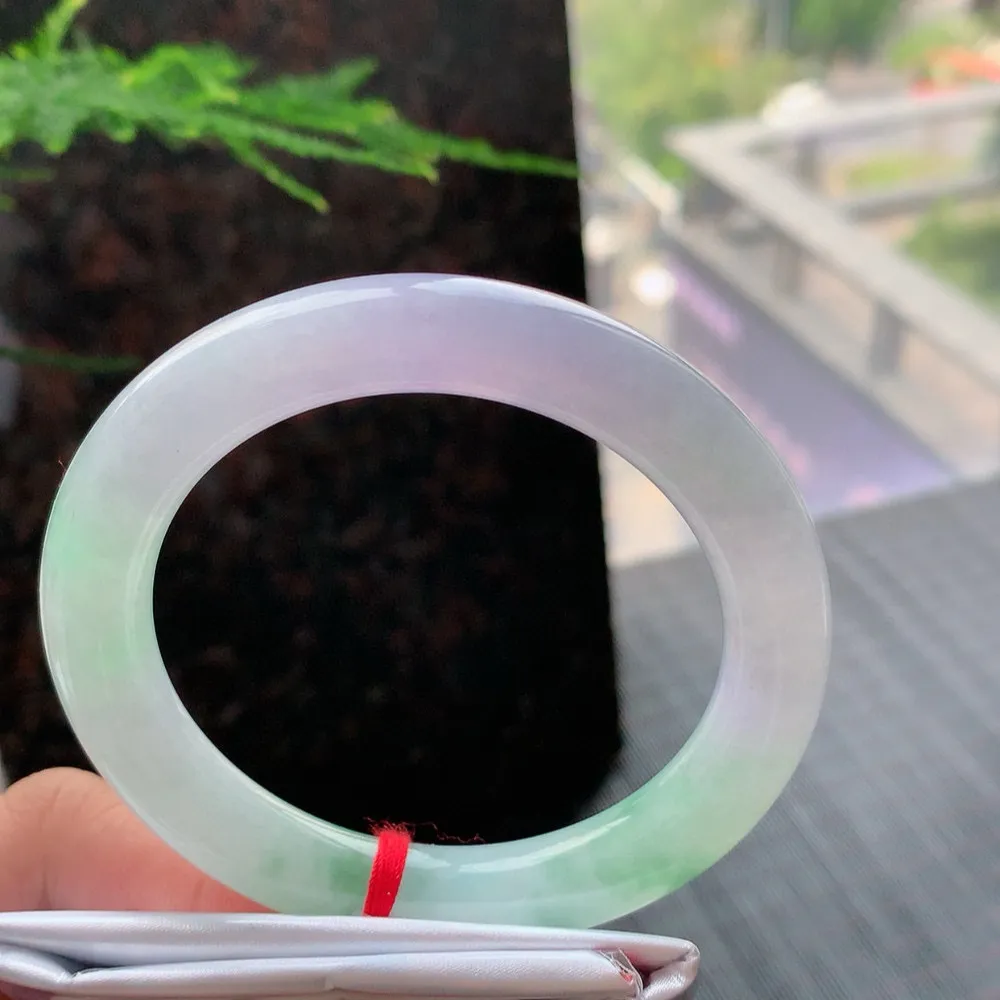 圆条冰春彩 无瑕 尺寸:55.1/10.1 种色俱佳