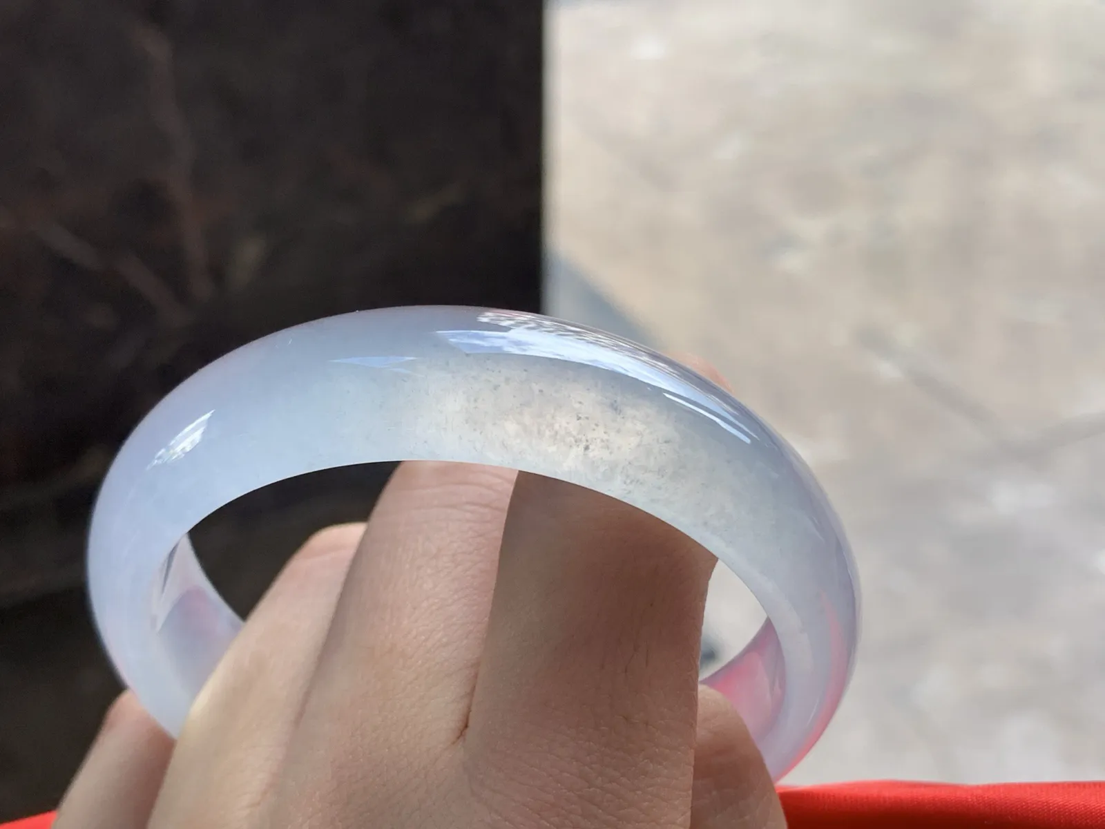 57-15-7.2

高冰宽版手镯^_^种老荧光十足