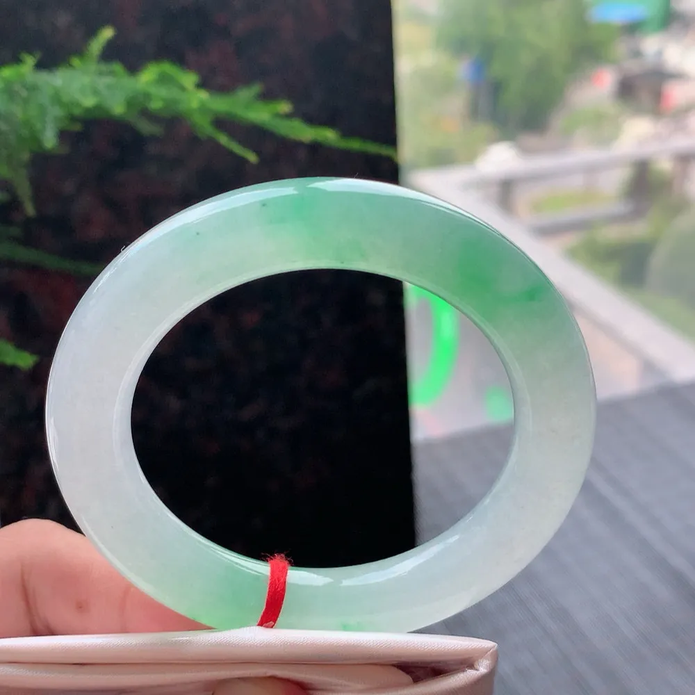 圆条高冰阳绿 天然棉线 尺寸:53.7/11 种色俱佳