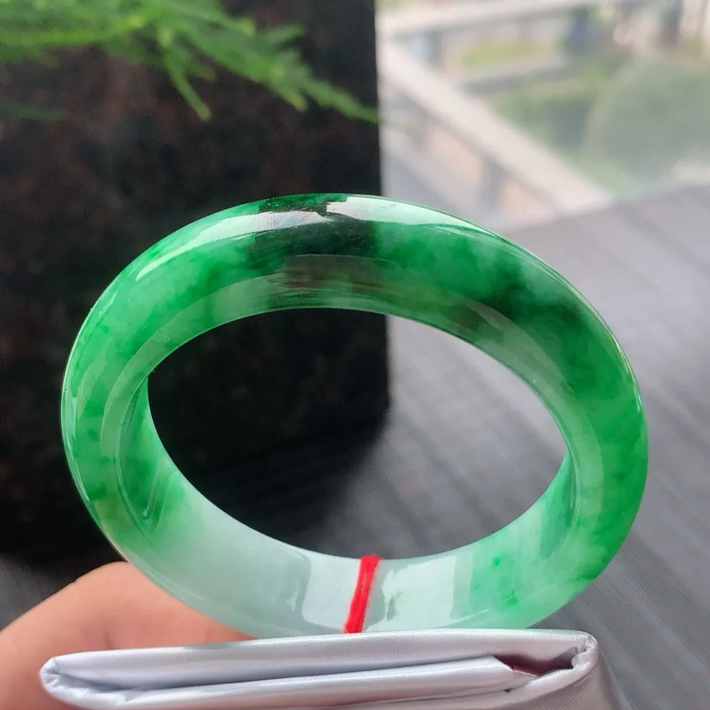 正圈冰糯辣绿 无瑕 尺寸:55.4/14.2/8.7色好