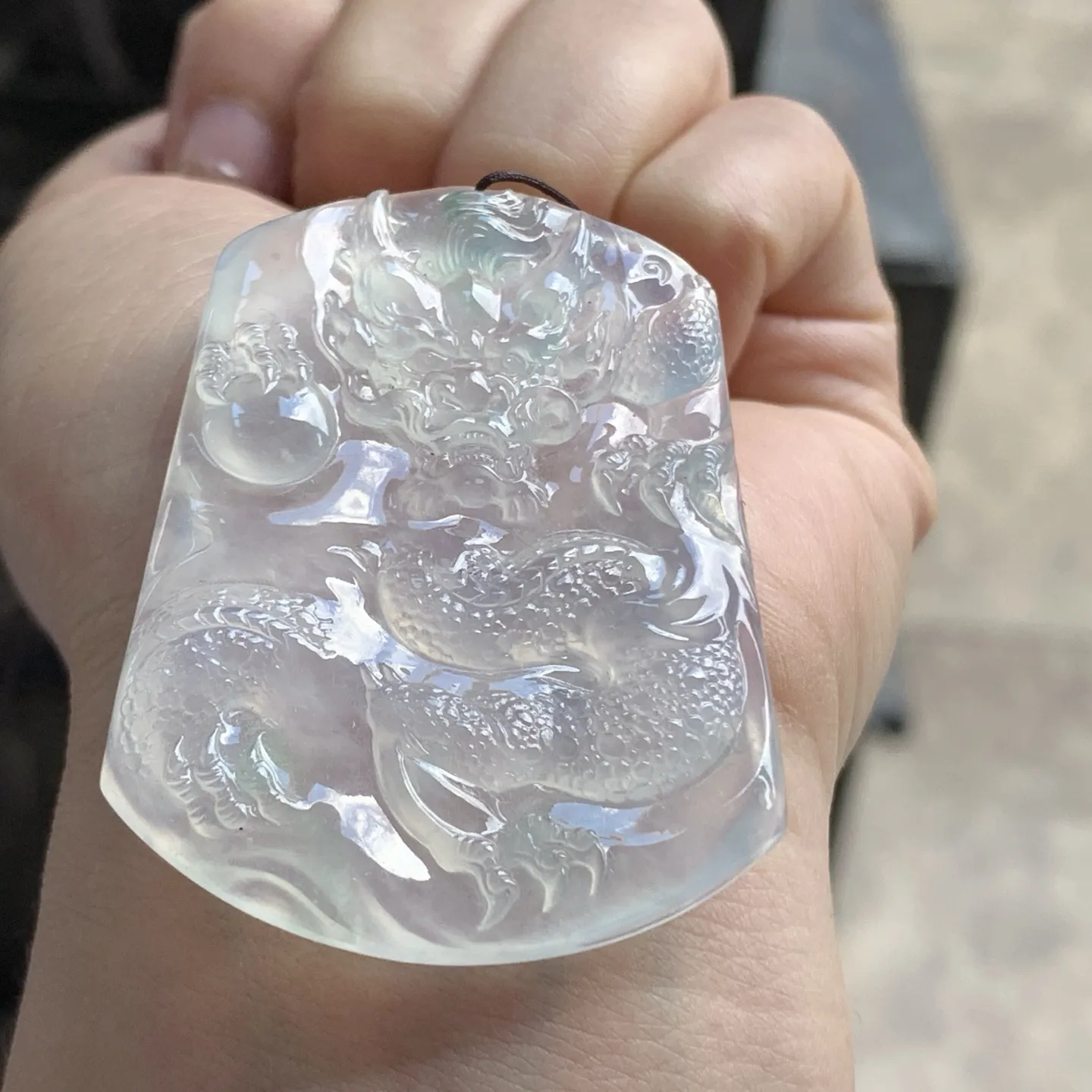 冰种晴水龙牌^_^冰透 荧光十足