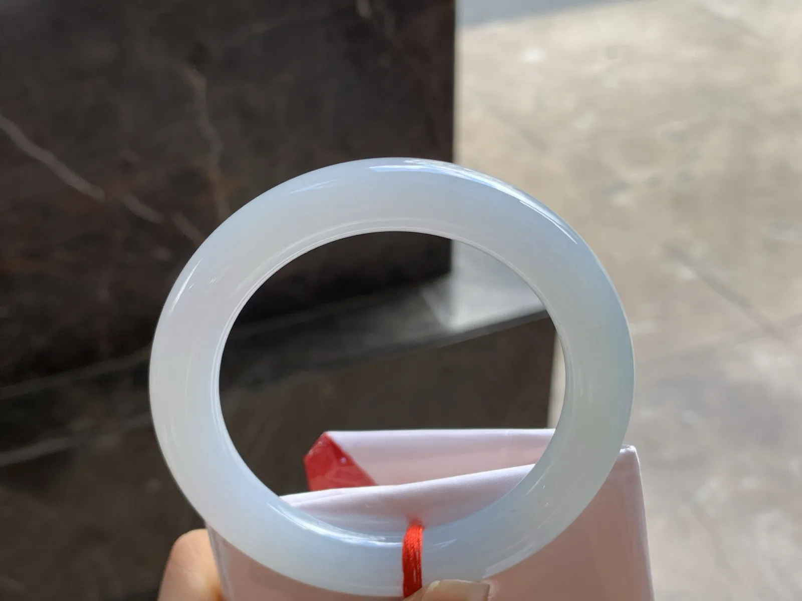 54-10.4
圆条手镯^_^玉质温润