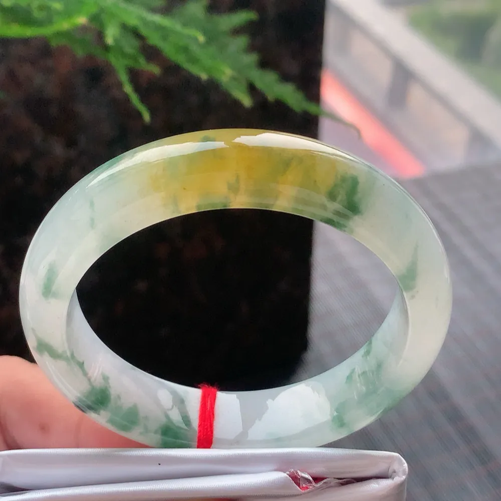 正圈高冰黄翡飘花 一丝棉根 尺寸:55.1/13/8.4 种色俱佳