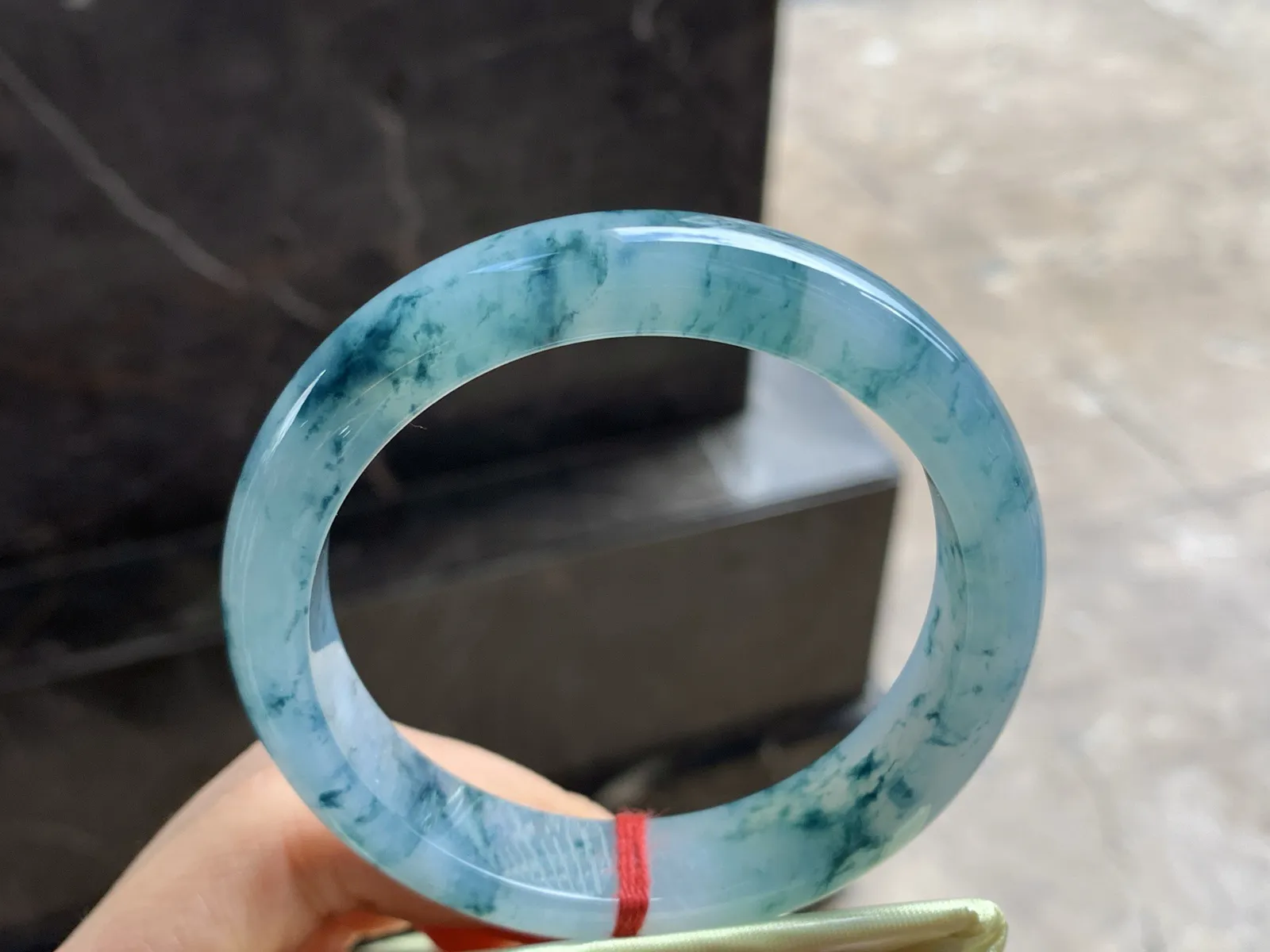 57.5-13-8.6

蓝花手镯^_^飘花浓郁