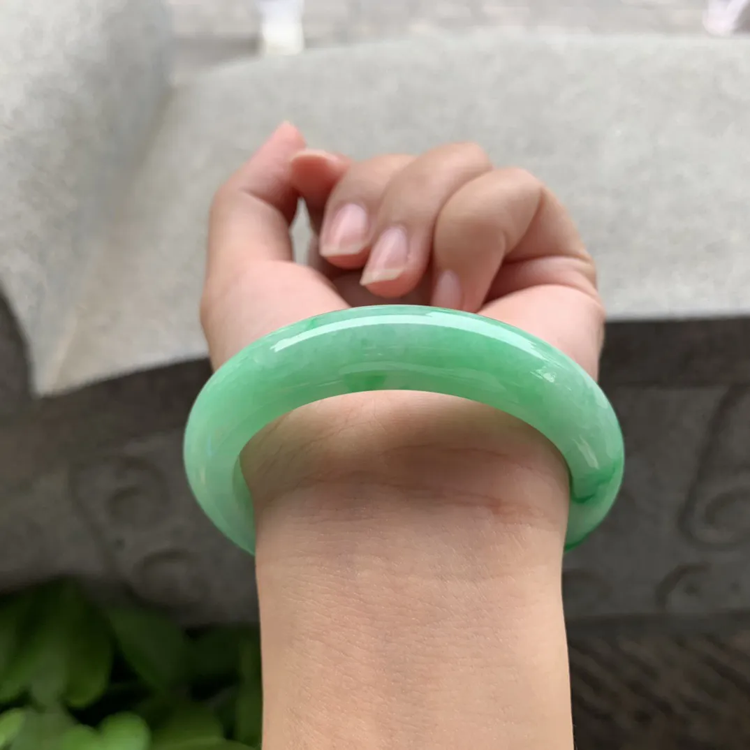 圈口 55-12.6-8.6【辣绿正圈手镯】 正圈55 56可戴