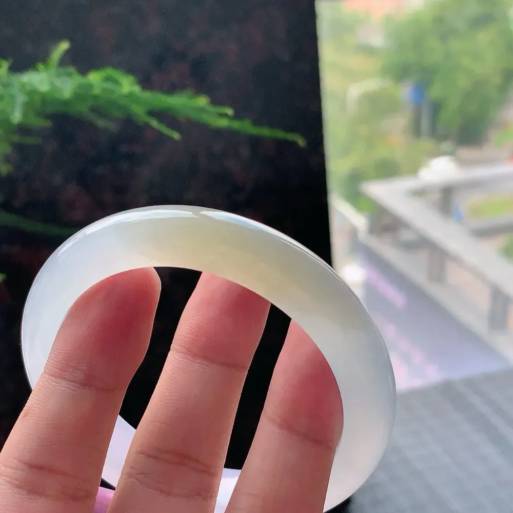 正圈冰玻黄翡 微棉纹 尺寸:55.4/11.6/8.2 种色俱佳