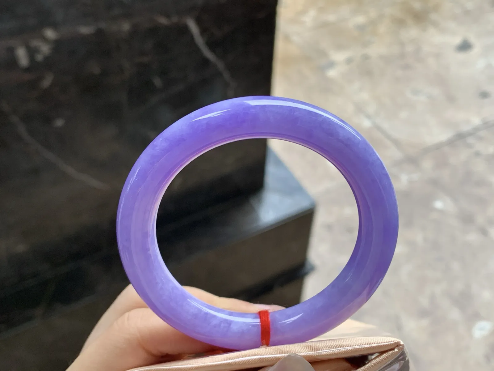 54-10.3

紫罗兰圆条手镯^_^颜色浓郁