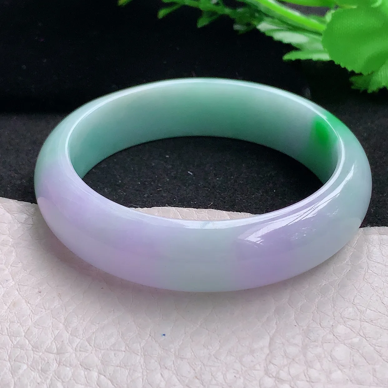 yh自然光53.3*14*7.5平安镯 天然缅甸翡翠水润春带彩宽边玉镯子