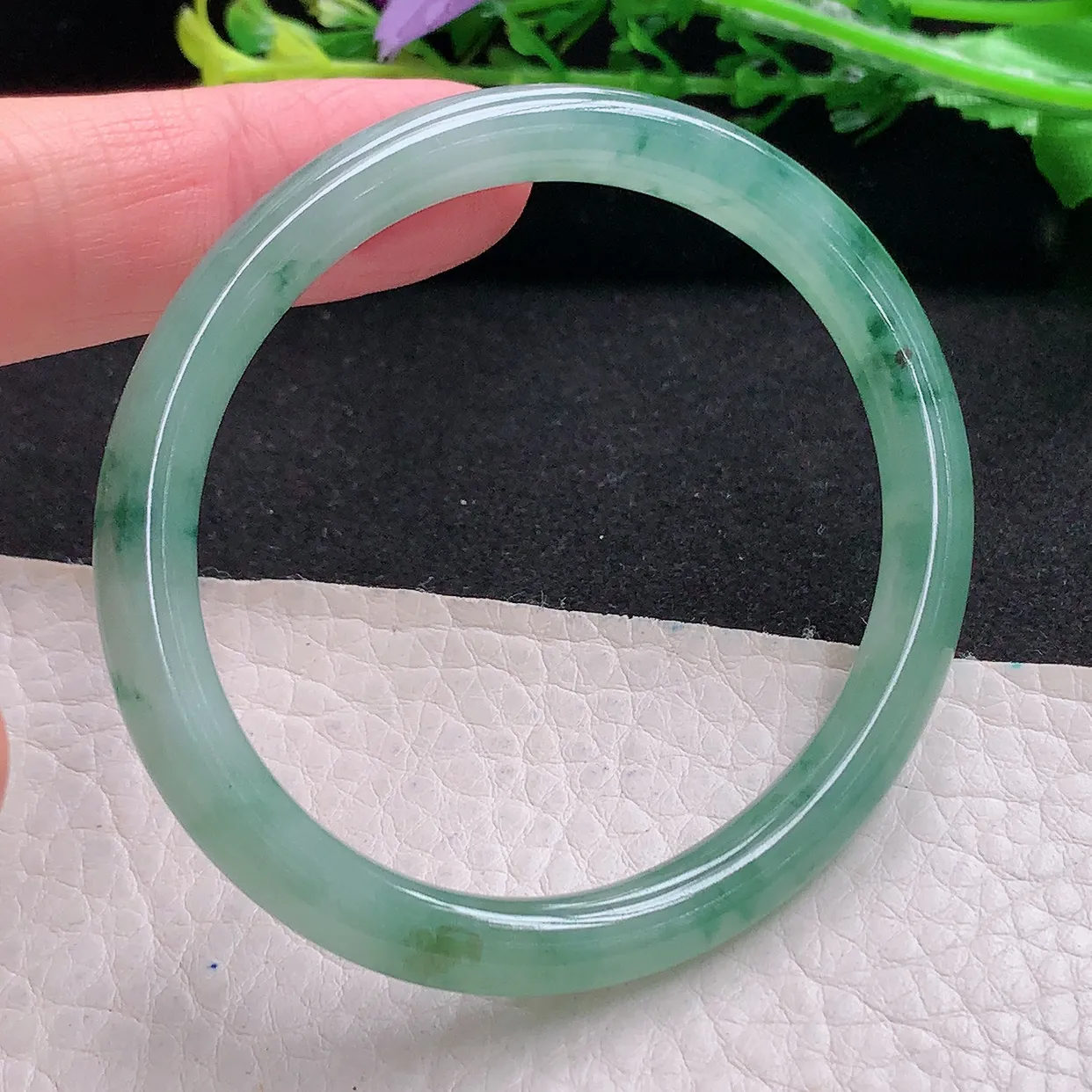 xh小圈口53.8*48*6.6贵妃圆镯 天然缅甸翡翠冰飘花圆条蛋形玉镯子