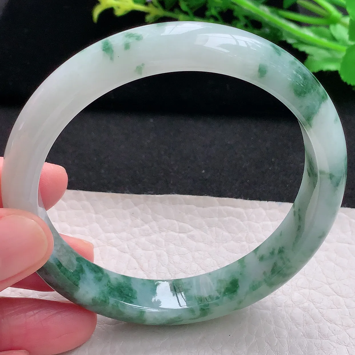 ll大圈口63*12.8*8平安镯 天然缅甸翡翠a 货冰飘花宽边玉镯子 玉手环