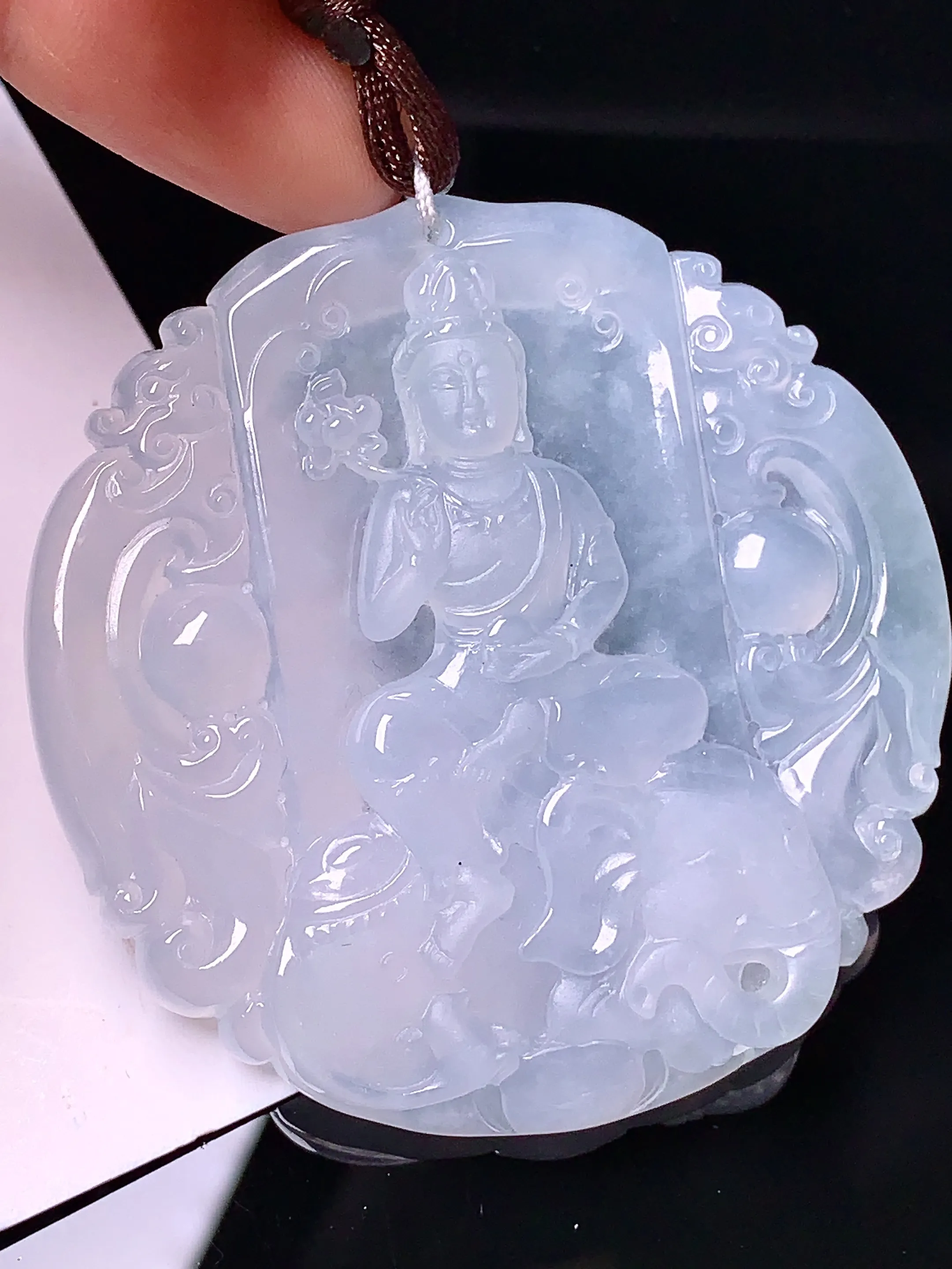 冰种普贤观音菩萨吊坠 玉质细腻 色泽清新艳丽 整体尺寸53*52*6