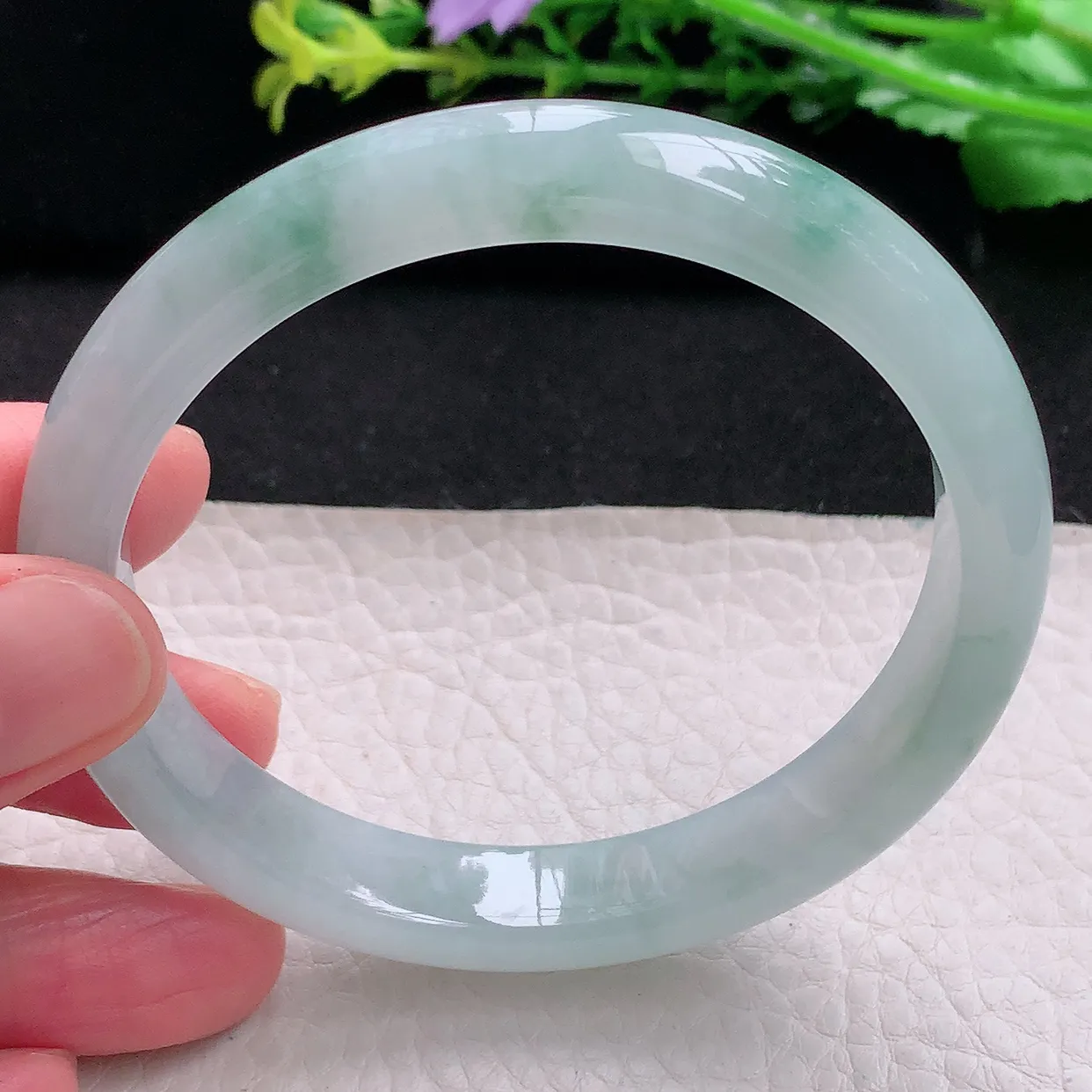 n大圈口60*11*7.5平安镯 天然缅甸翡翠a 货冰飘花宽边玉镯子 玉手环