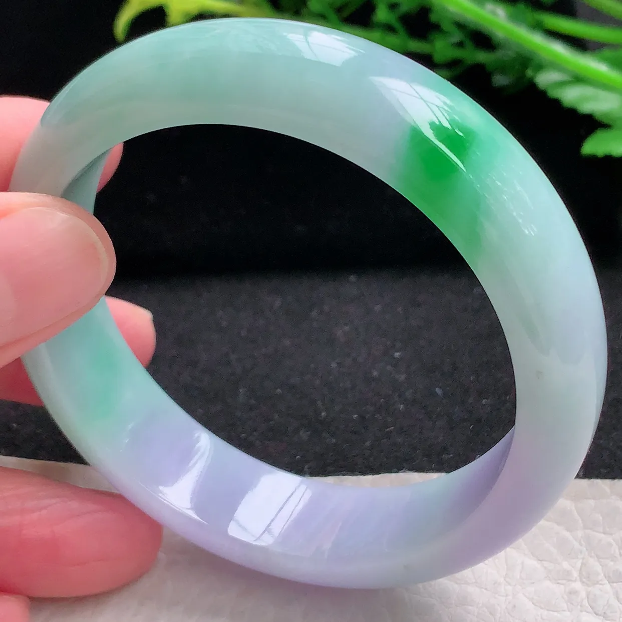 yh自然光53.3*14*7.5平安镯 天然缅甸翡翠水润春带彩宽边玉镯子