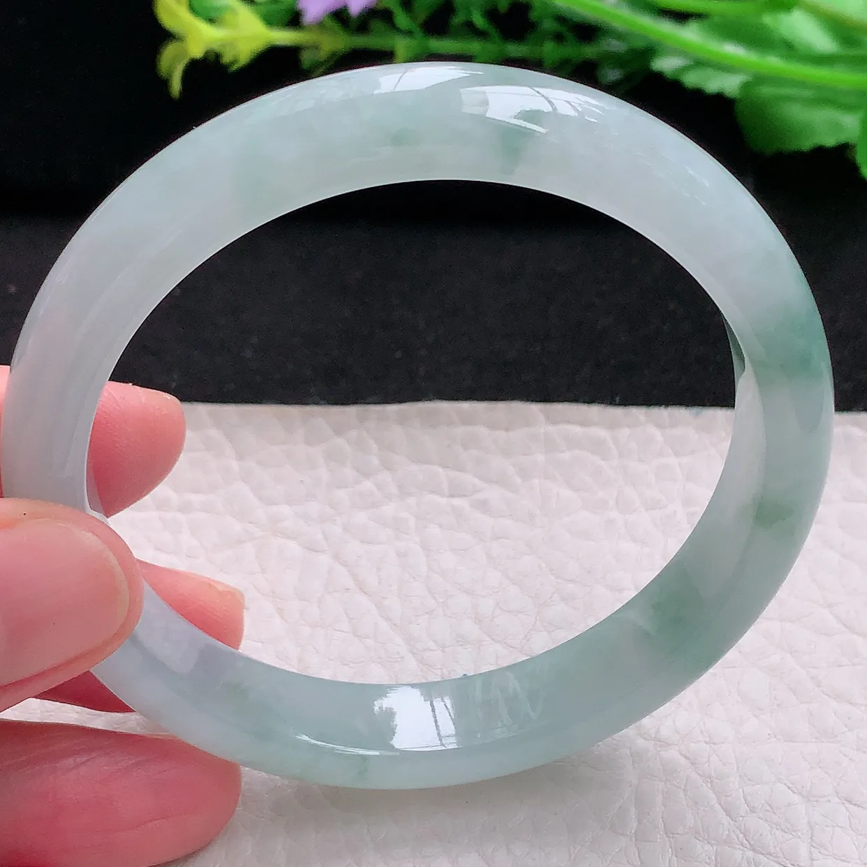 n大圈口60*11*7.5平安镯 天然缅甸翡翠a 货冰飘花宽边玉镯子 玉手环