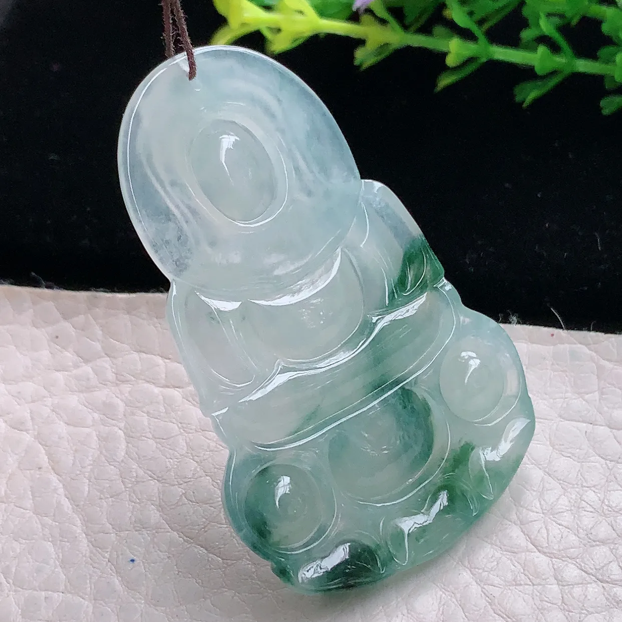 zzx自然光56*37*6天然缅甸翡翠a 货冰飘花正庄观音 玉观音玉吊坠 玉挂件