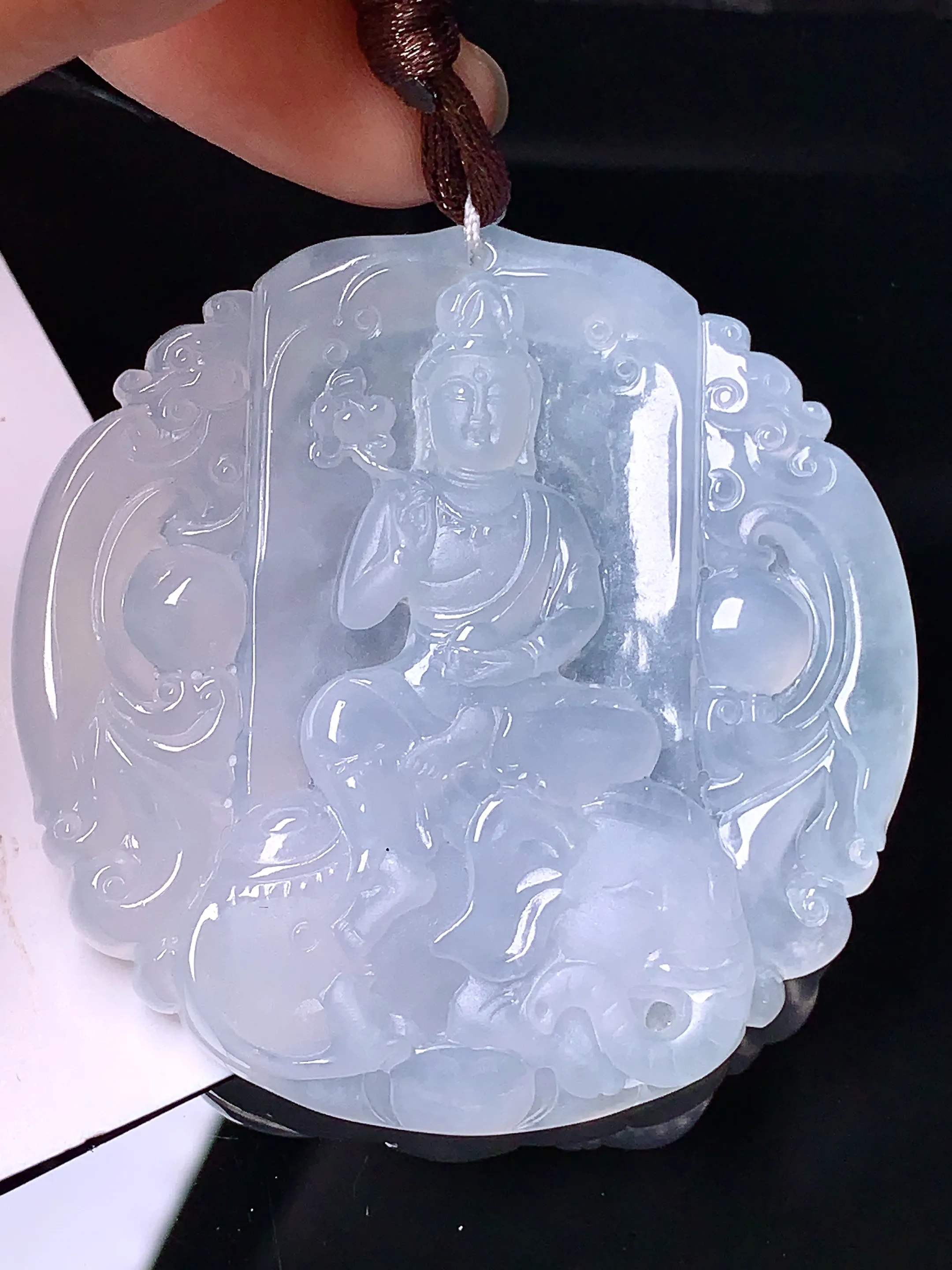 冰种普贤观音菩萨吊坠 玉质细腻 色泽清新艳丽 整体尺寸53*52*6