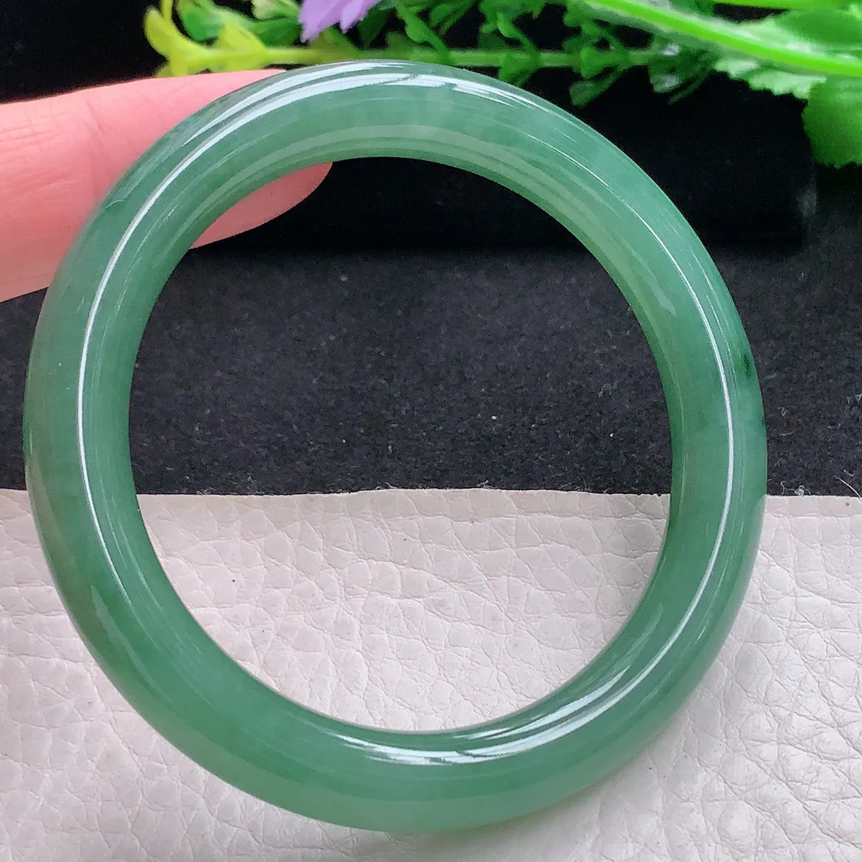 n小圈口52*8.8*8.5叮当镯 天然缅甸翡翠a 货冰胶满绿圆条玉镯子 玉手环