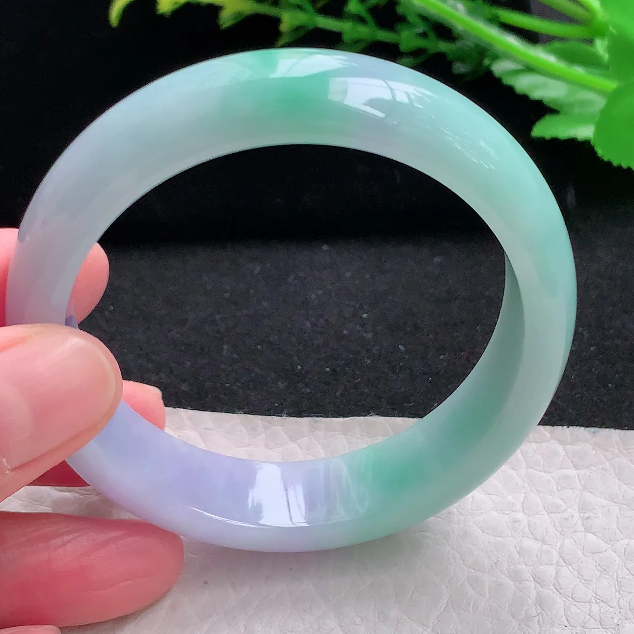 yh自然光53.3*14*7.5平安镯 天然缅甸翡翠水润春带彩宽边玉镯子