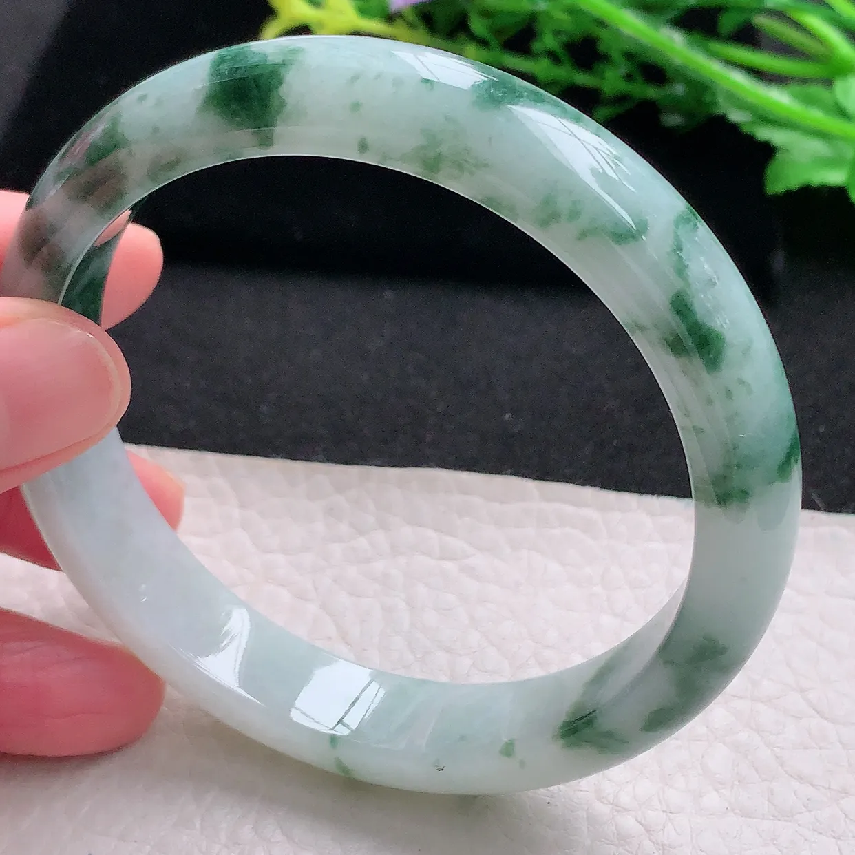 ll大圈口63*12.8*8平安镯 天然缅甸翡翠a 货冰飘花宽边玉镯子 玉手环