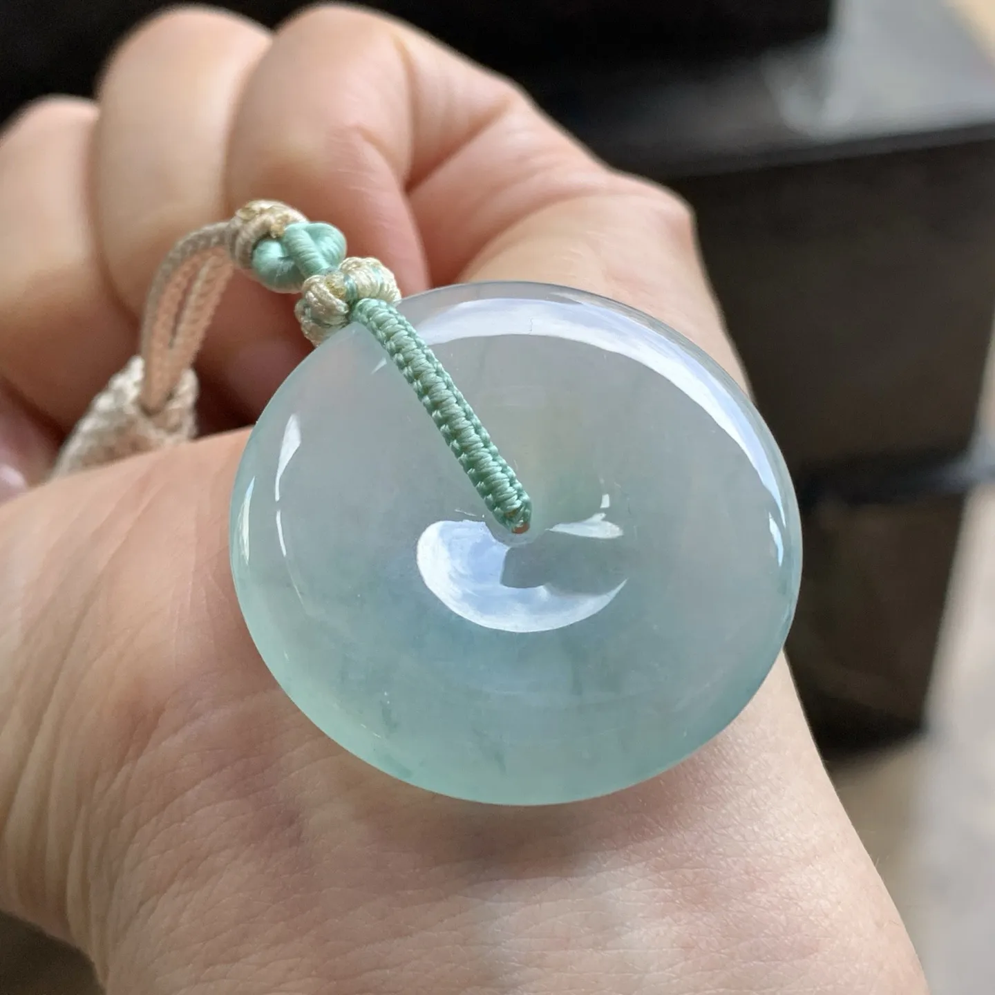 蓝花平安扣^_^玉质温润