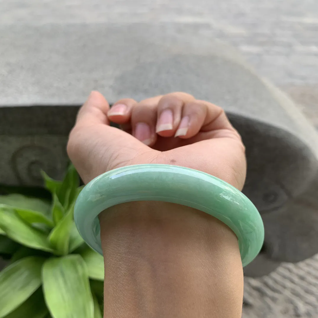 圈口57.8-12.7-9.2 【满绿正圈手镯】正圈57 58可戴