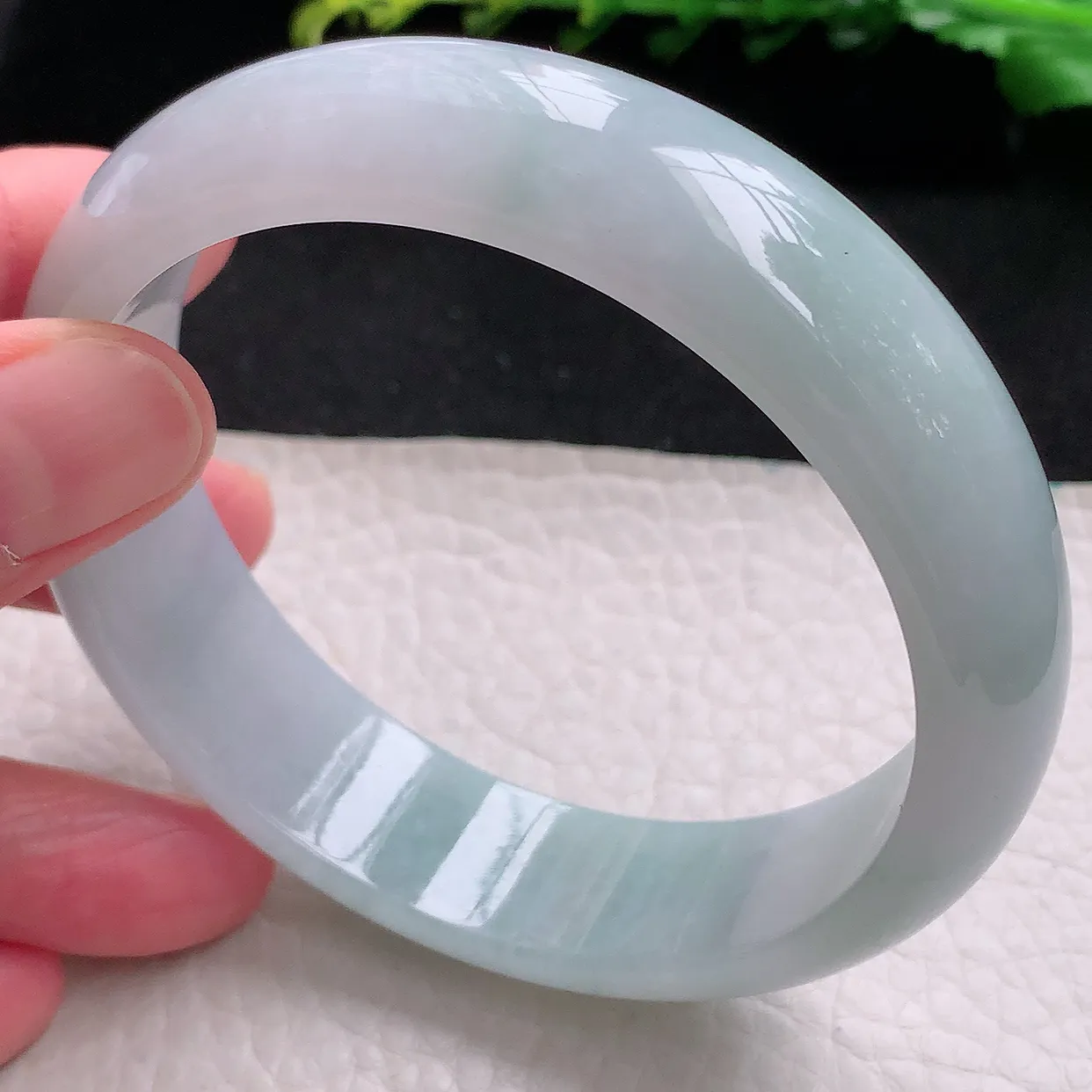 hh大圈口62.6*16.8*7.6轮胎镯 天然缅甸翡翠冰胶清爽大气宽边玉镯子
