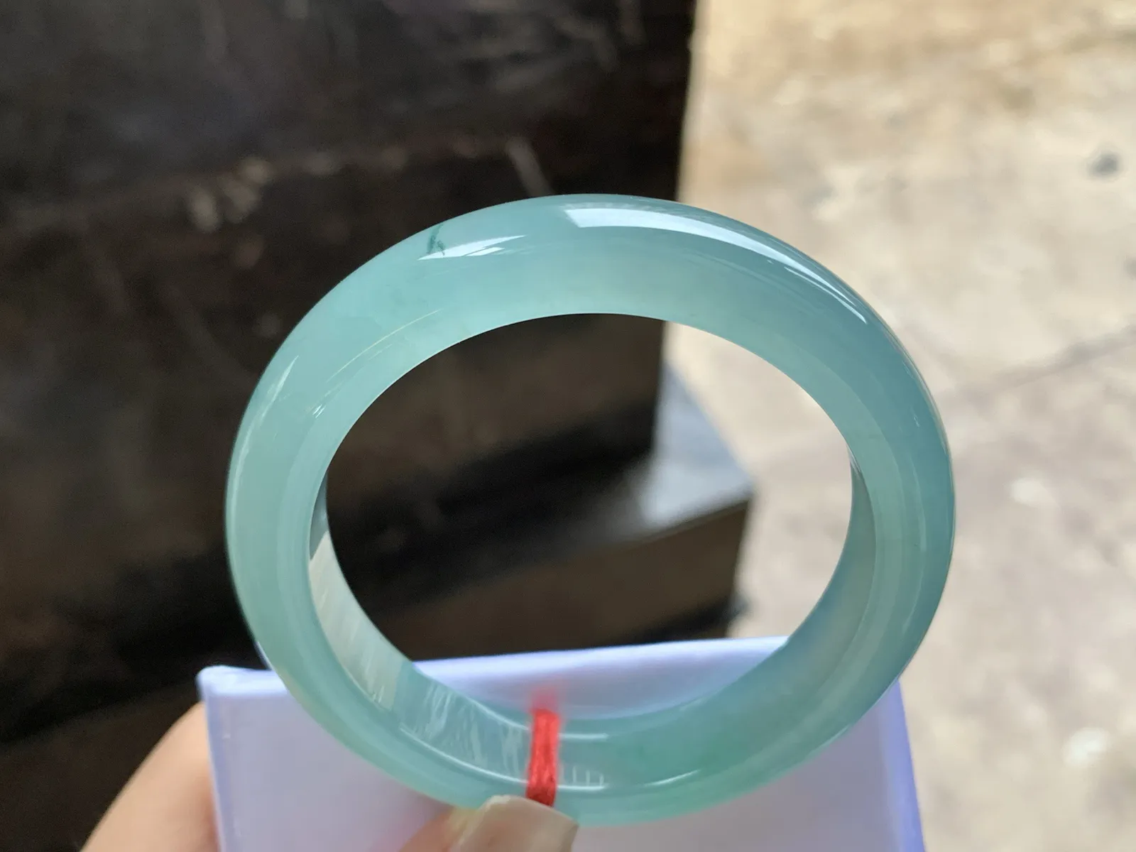 54-12.2-8.4

冰蓝手镯^_^荧光十足