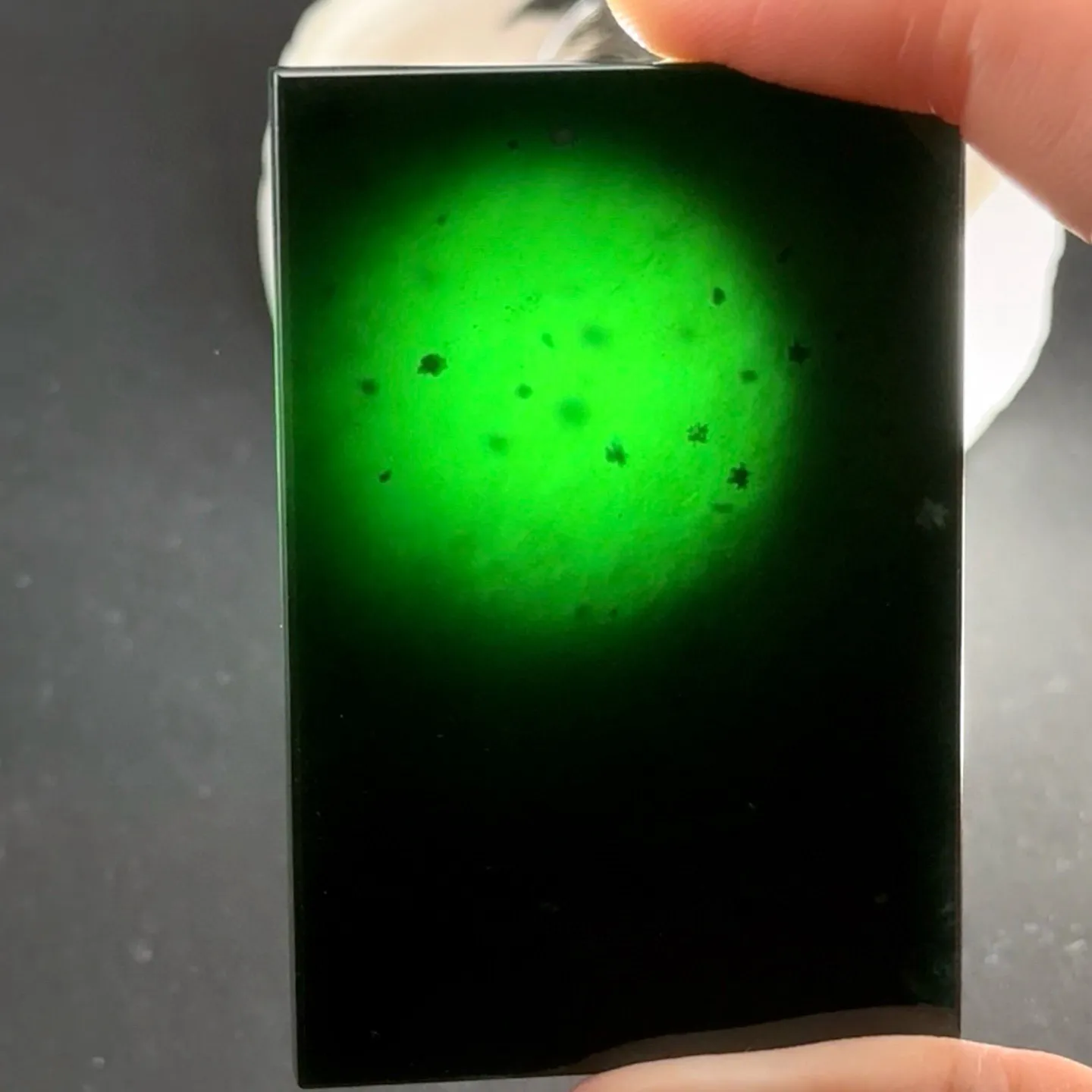 精品墨翠雪花棉无事牌 种好色正 黑度极好 打灯通透 油性十足  尺寸60