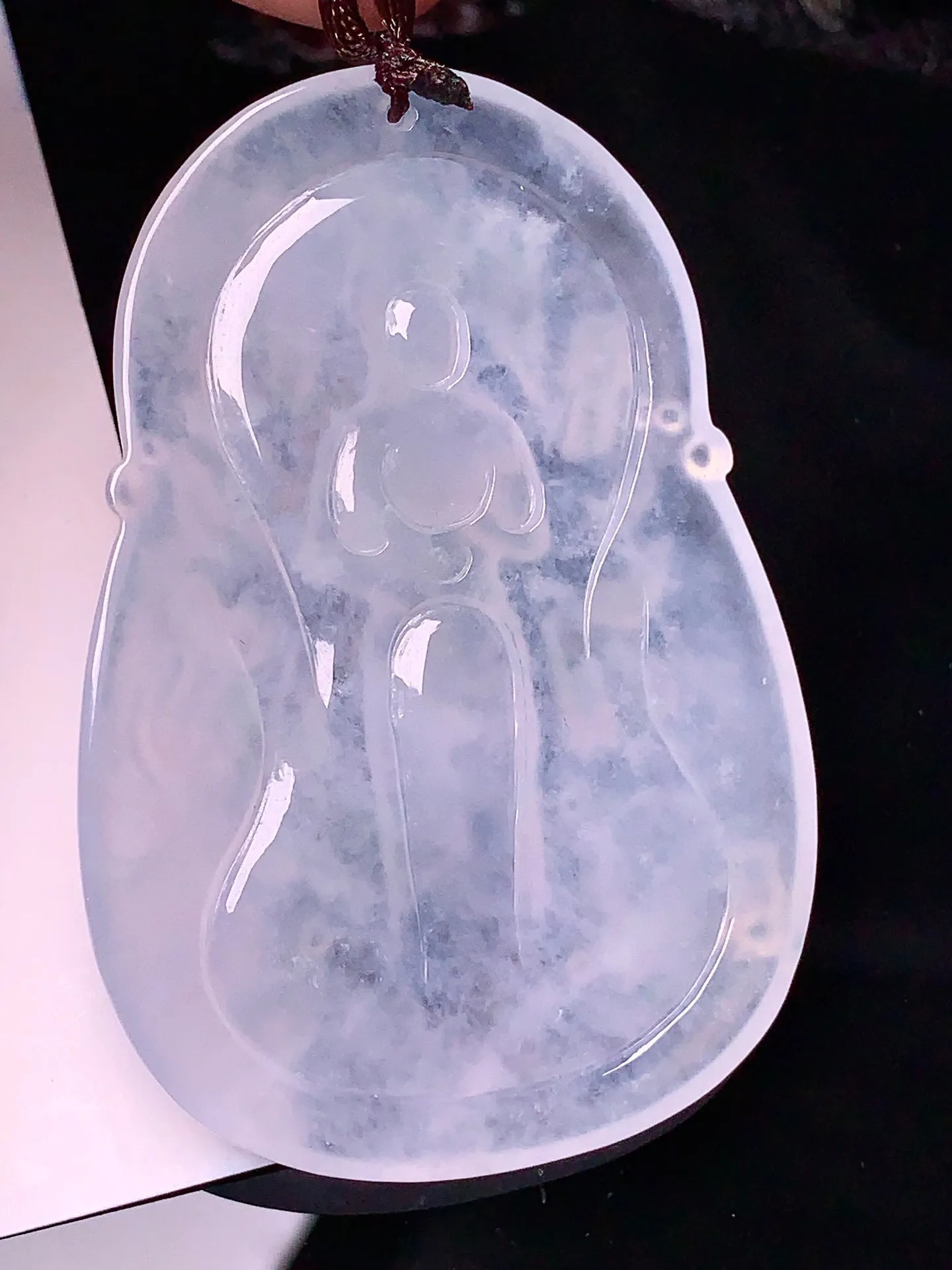 冰种千手观音菩萨吊坠 玉质细腻 色泽清新艳丽 整体尺寸62.8*43.3*6.2