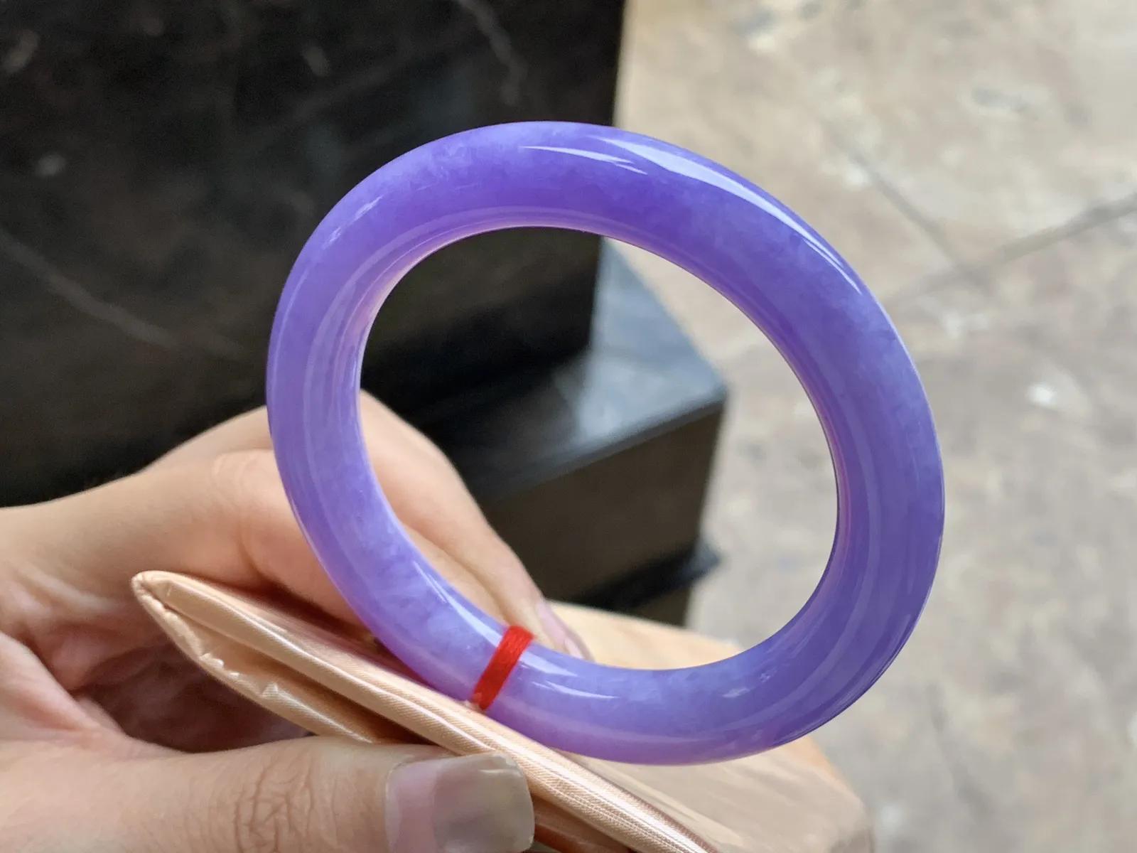 54-10.3

紫罗兰圆条手镯^_^颜色浓郁